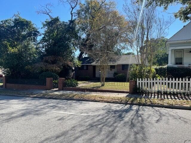 Duplex at 2210 -2212 Central Avenue, Augusta, GA 30904, photo 3 of 12
