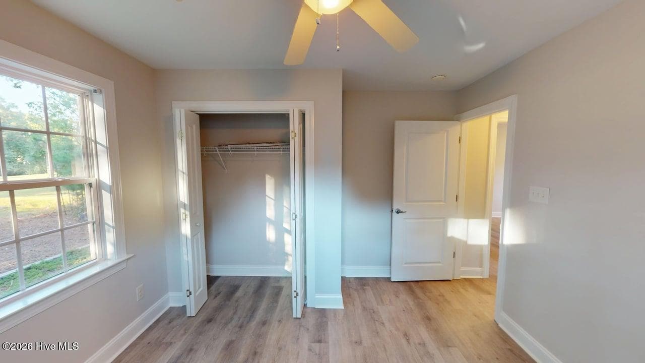Single Family Residence at 1114 Barkentine Drive, New Bern, NC 28560, photo 33 of 66