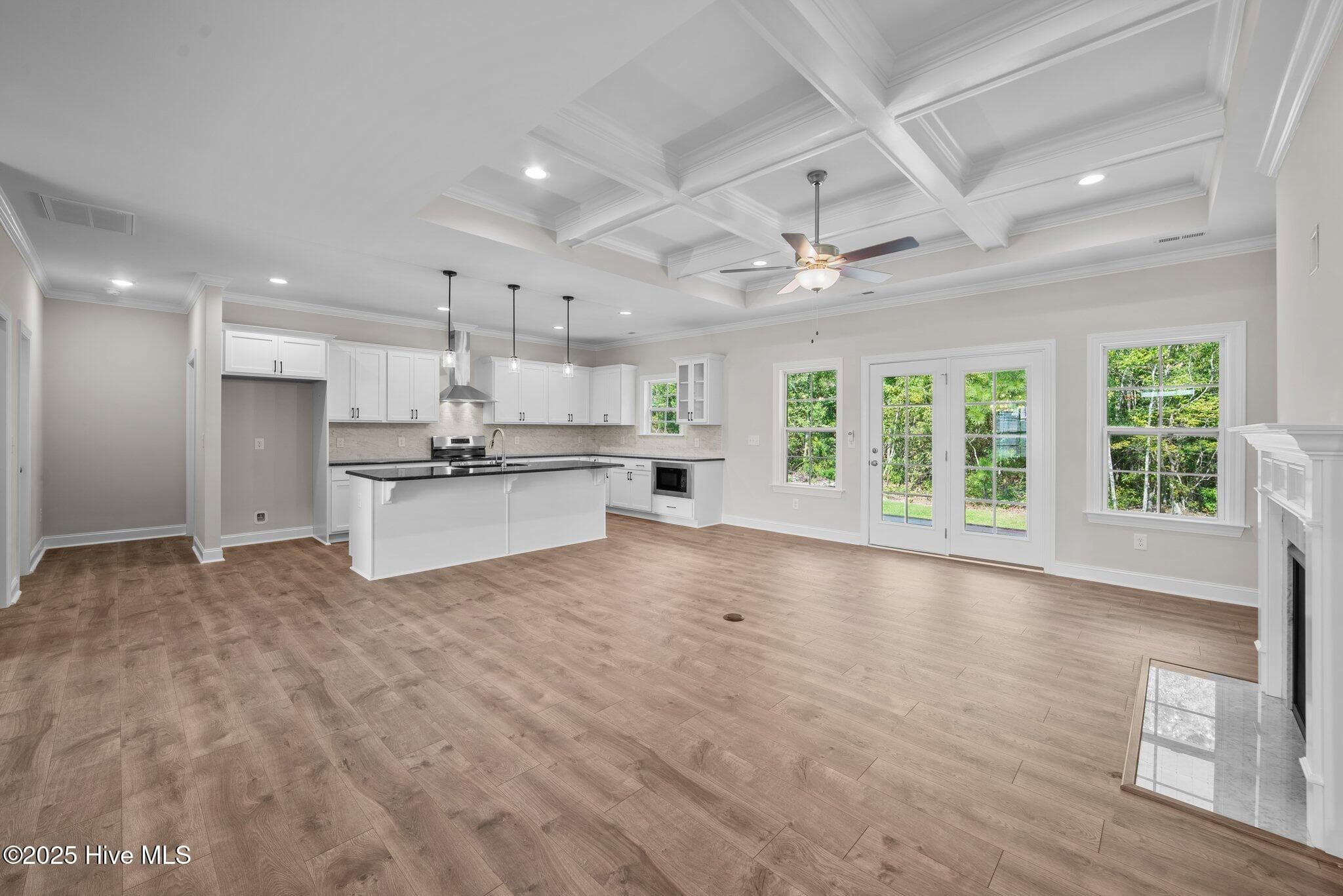 Photo of similar home - 3209 Honeysuckle Drive, Winterville, NC 28590