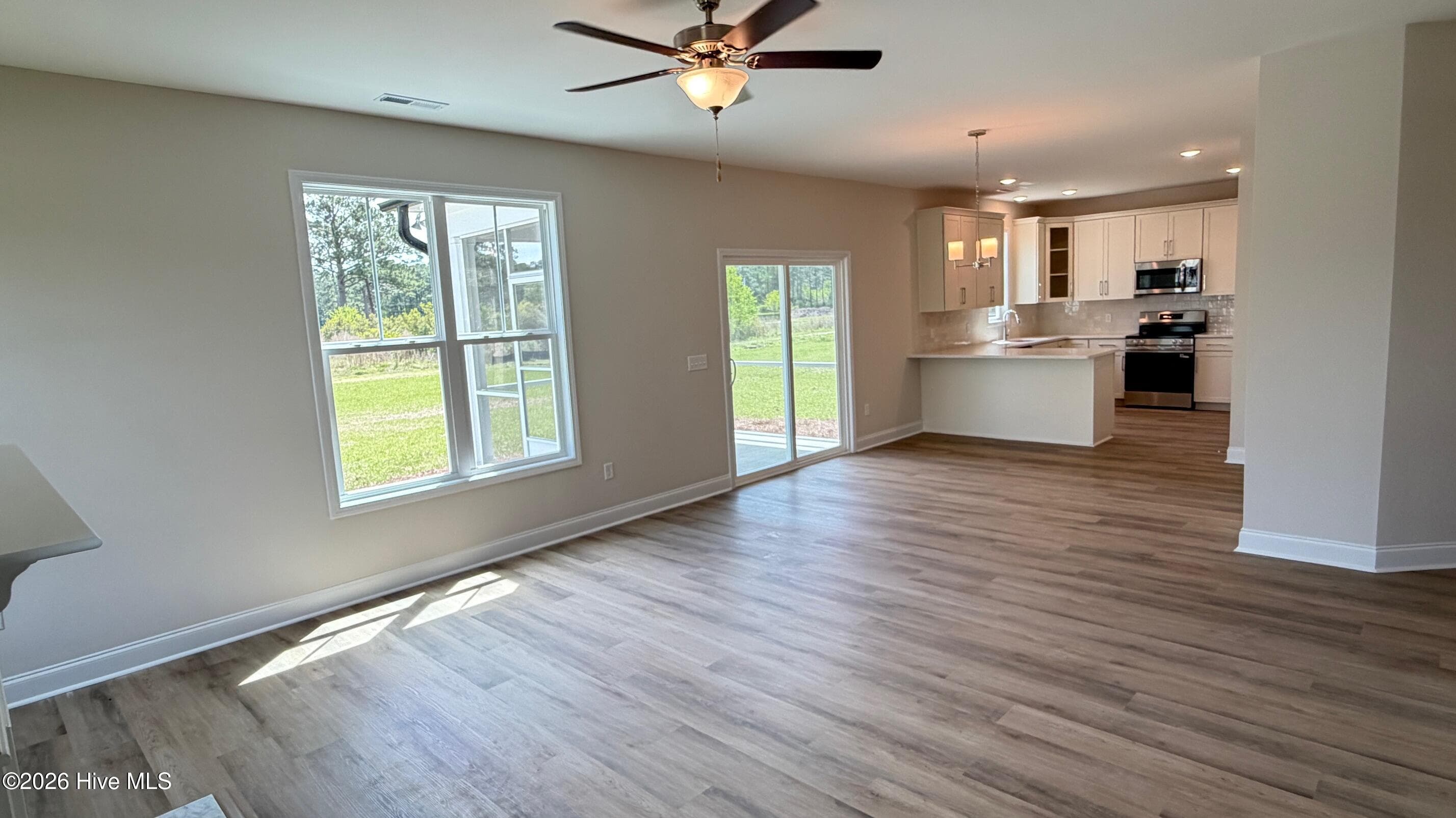 Single Family Residence at 511 Country Club Villa Drive, Shallotte, NC 28470, photo 39 of 76