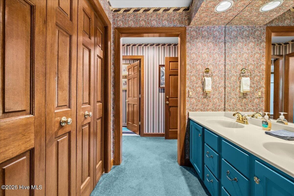 4th ensuite bathroom on 2nd floor - 50 Cochrane Castle Circle, Southern Pines, NC 28387