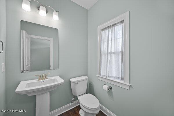 Single Family Residence at 4550 Huntsman Court, Castle Hayne, NC 28429, photo 8 of 74