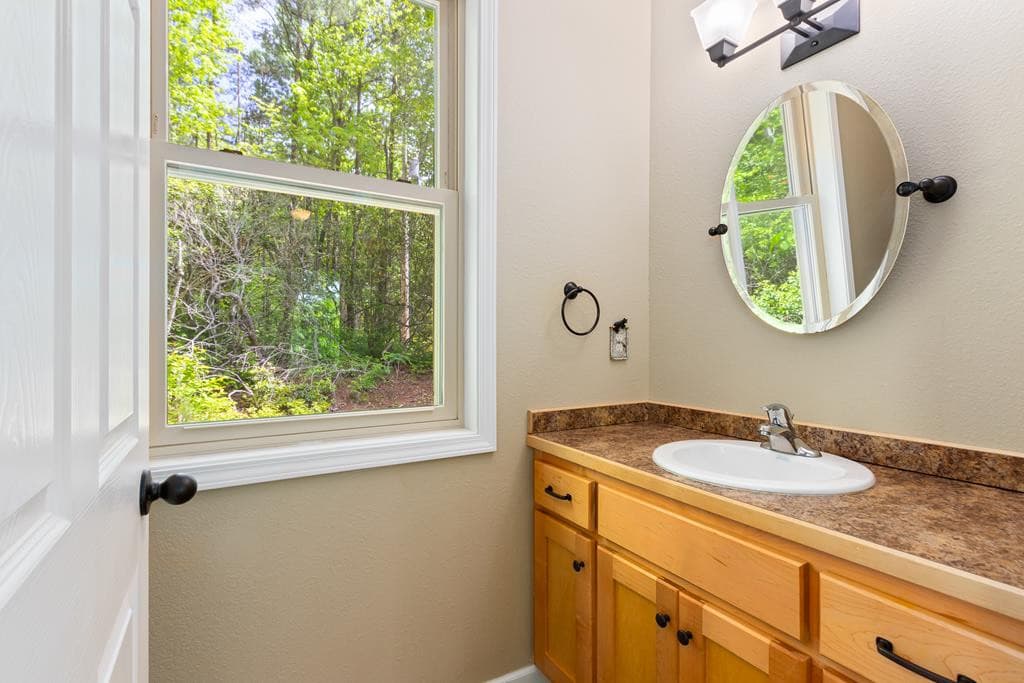 Single Family Residence at 285 Peachtree Mtn Est Road, Murphy, NC 28906, photo 35 of 82