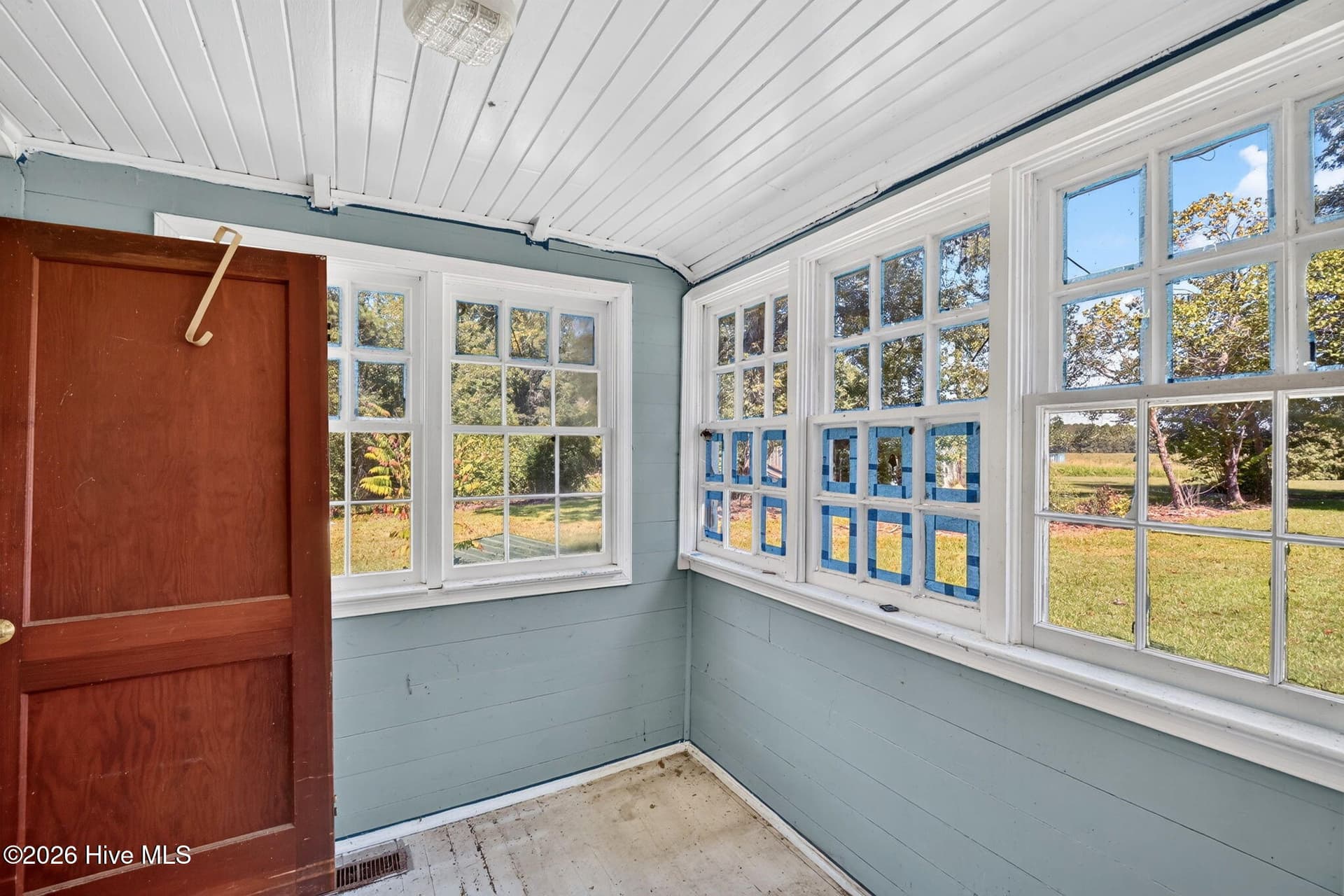 Office/Mudroom - 436 Doctor Robinson Road, Bladenboro, NC 28320