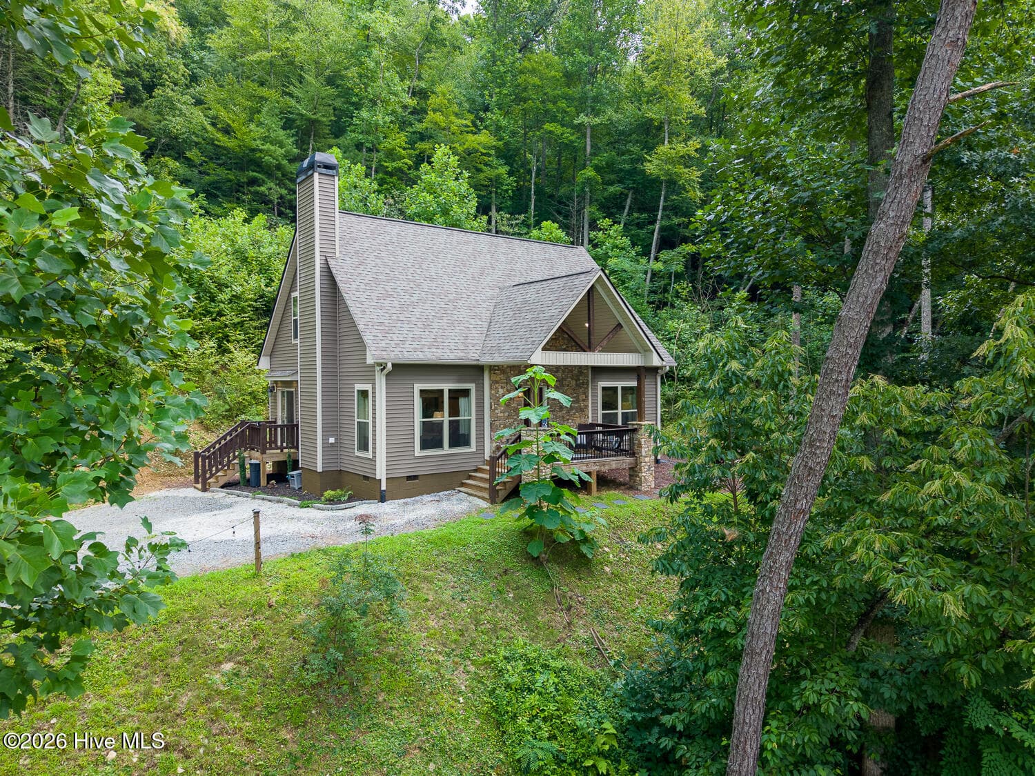 Single Family Residence at 13 Cullsiah Cove Road, Robbinsville, NC 28771, photo 7 of 59