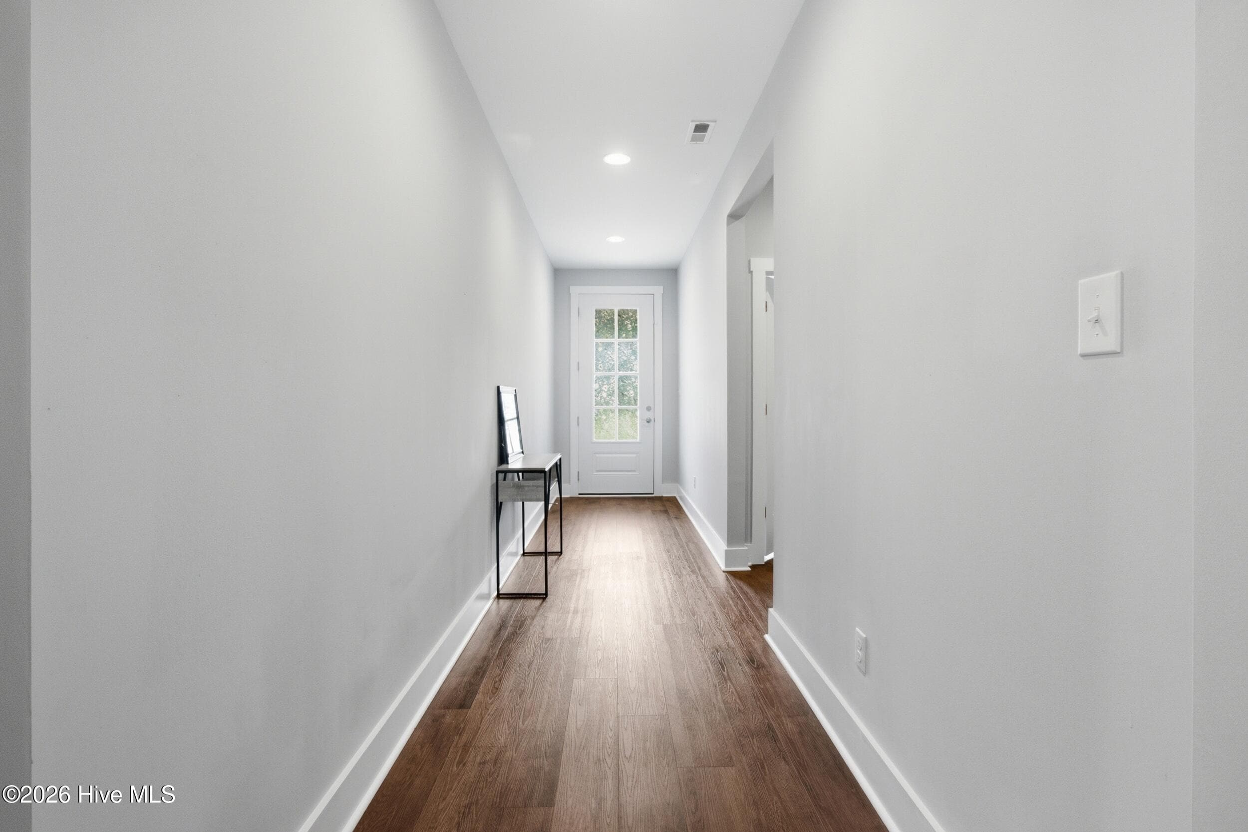 Entryway - 1207 Barkentine Drive, New Bern, NC 28560