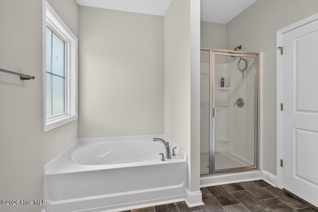 Single Family Residence at 1109 Coral Reef Drive, New Bern, NC 28560, photo 17 of 39