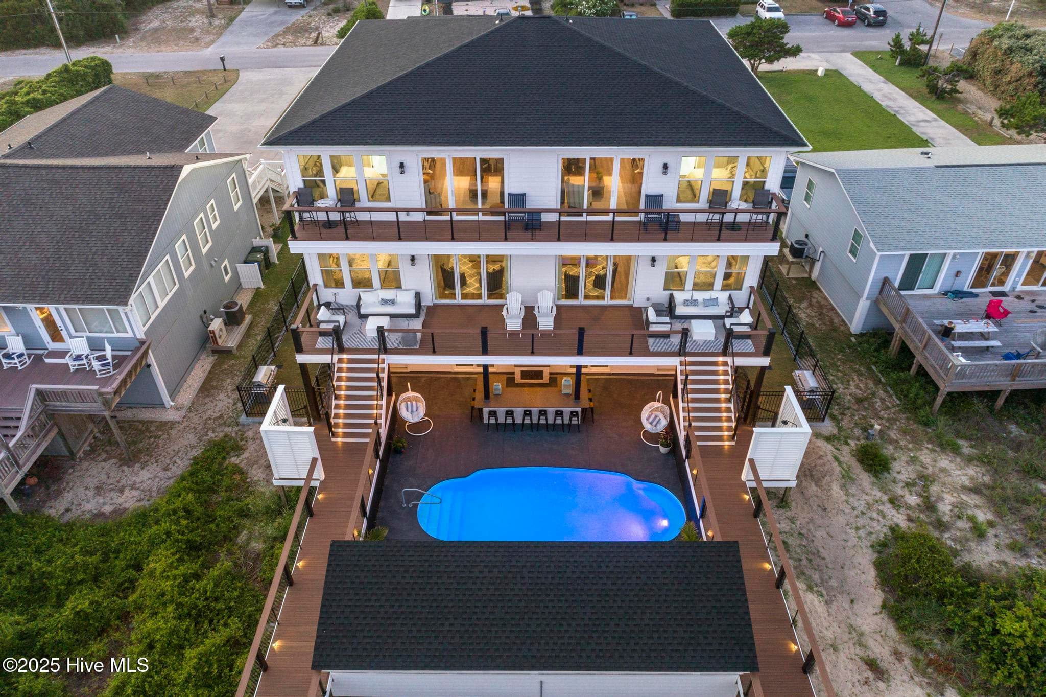 8703 Ocean View Drive East, Emerald Isle, NC 28594