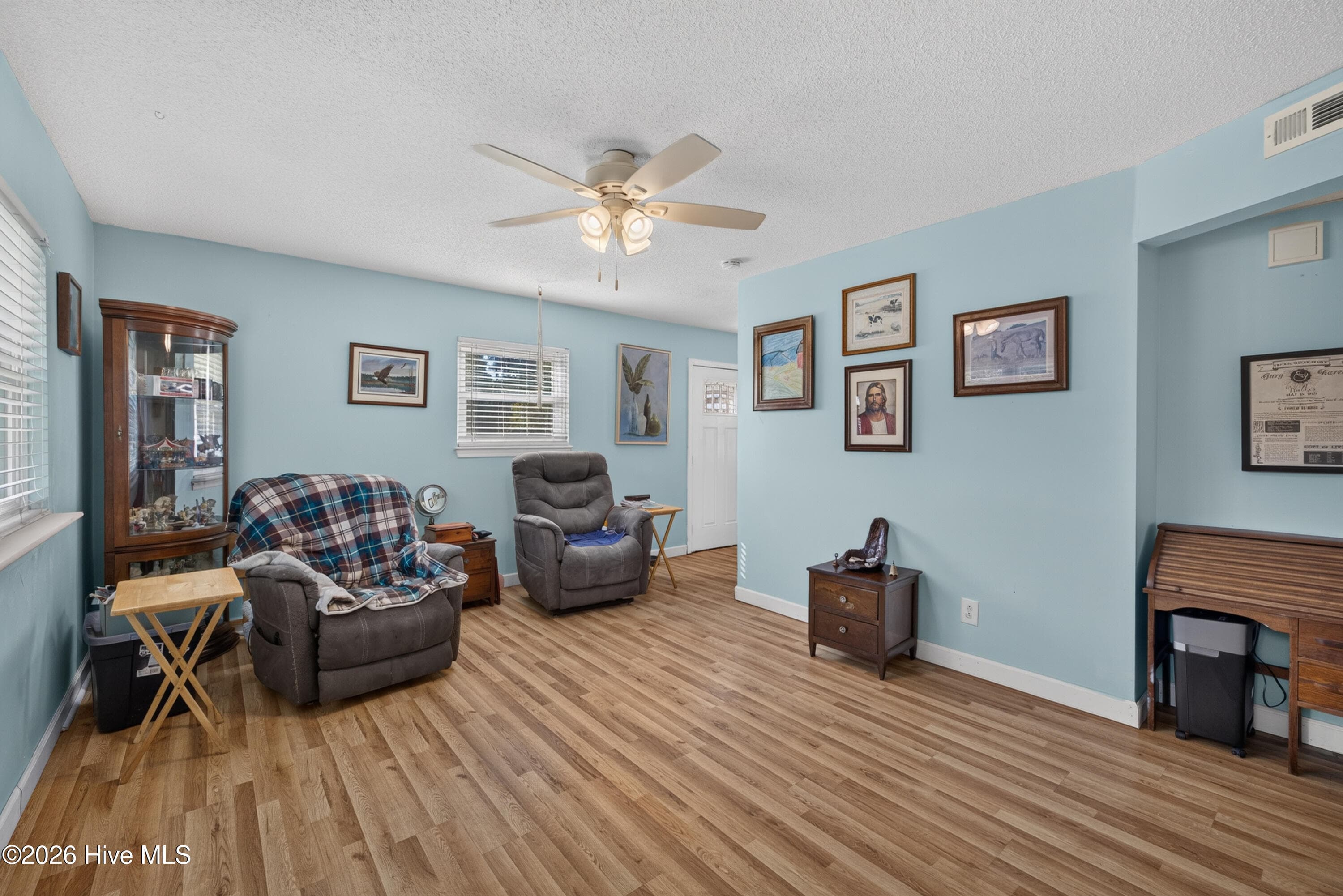 Single Family Residence at 201 Southwold Drive, Wilmington, NC 28409, photo 5 of 21