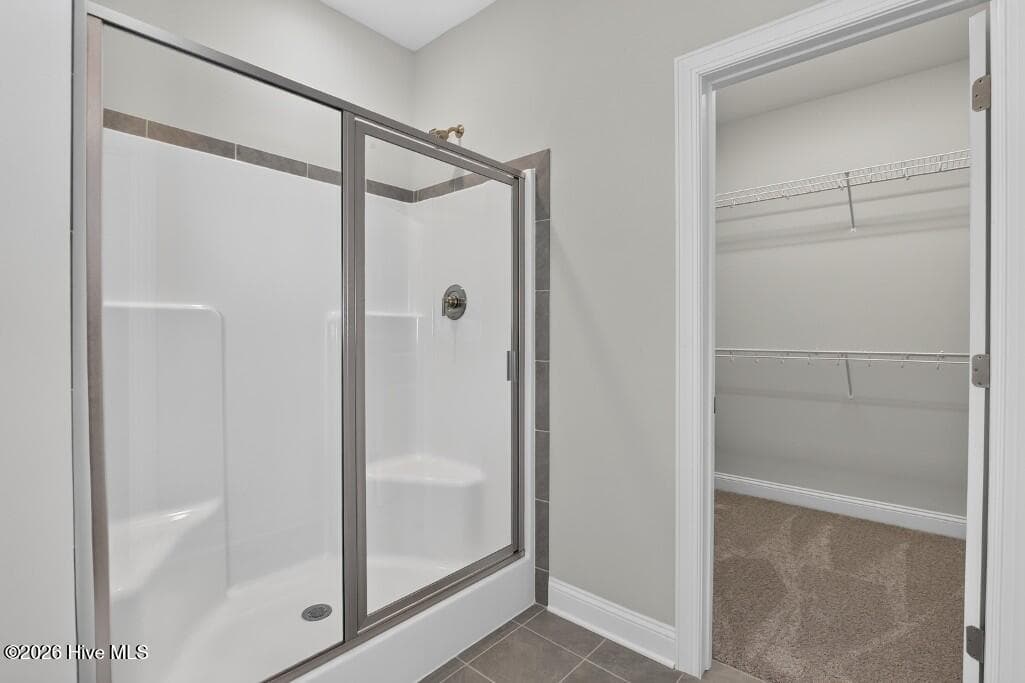 Single Family Residence at 3005 Yellowfin Drive, New Bern, NC 28562, photo 3 of 6