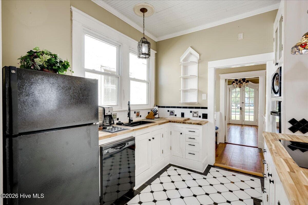 Single Family Residence at 209 Broad Street, Augusta, GA 30901, photo 16 of 41