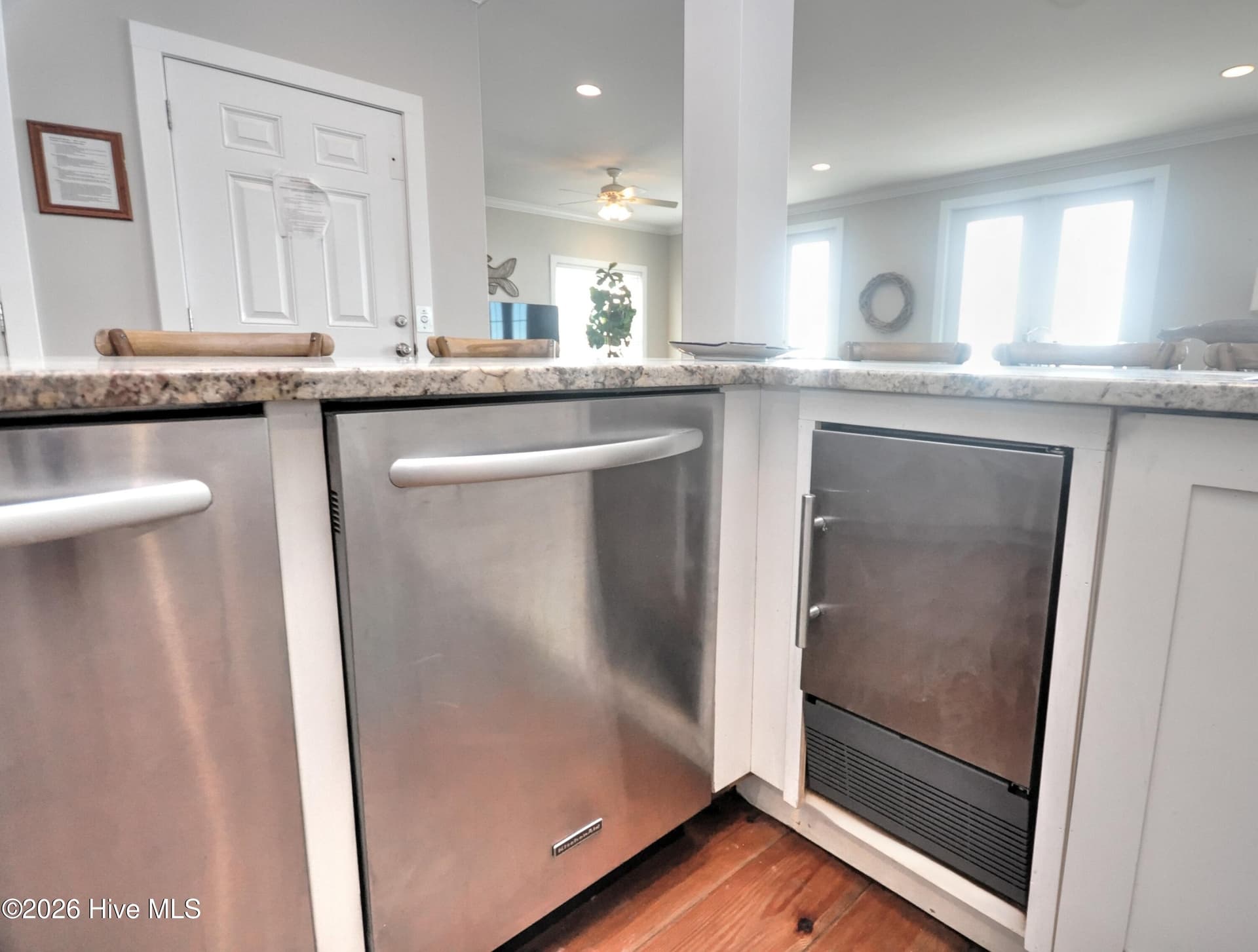 Single Family Residence at 140 E First Street, Ocean Isle Beach, NC 28469, photo 19 of 77