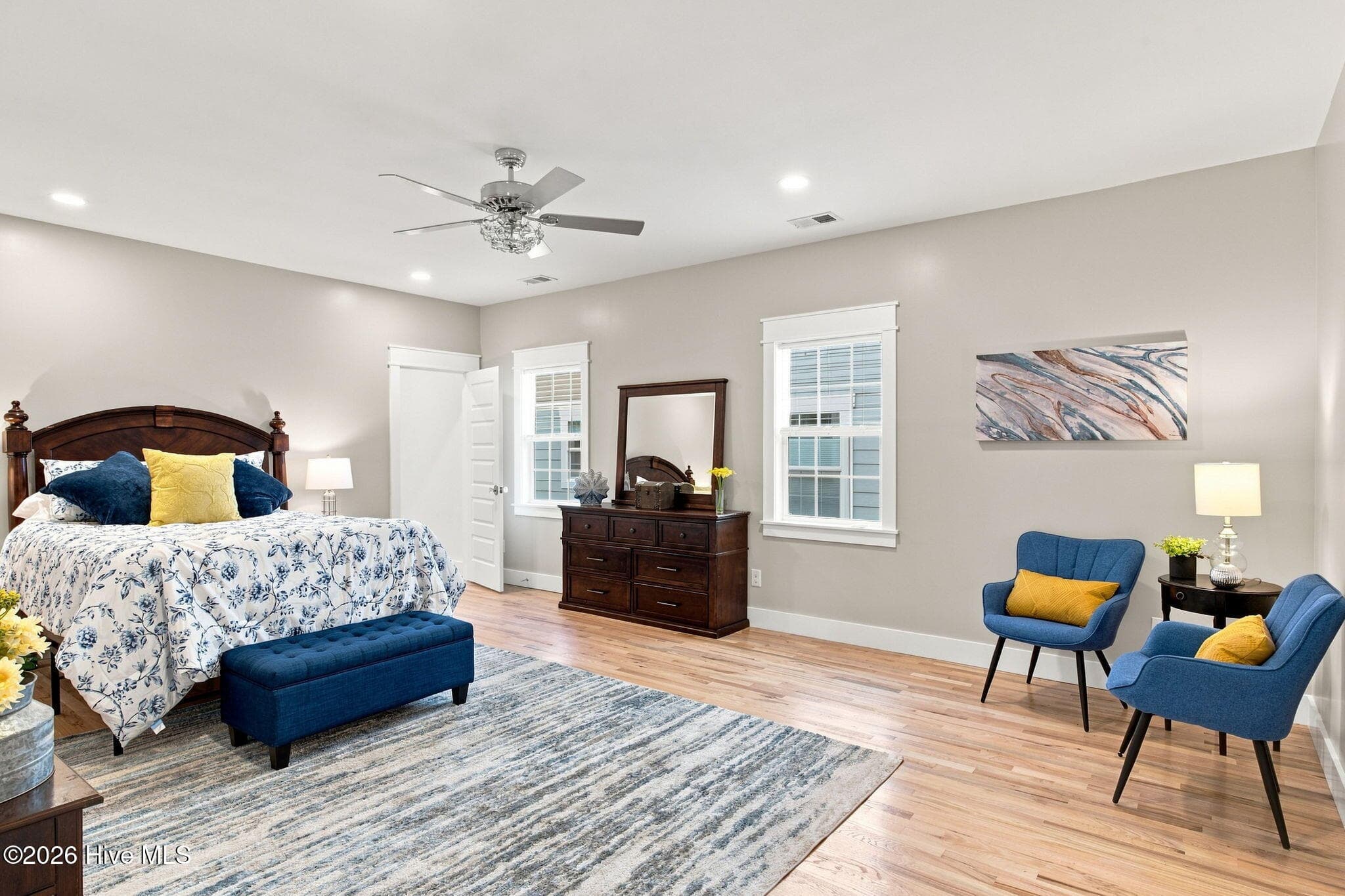 Single Family Residence at 512 Queen Street, Wilmington, NC 28401, photo 11 of 95