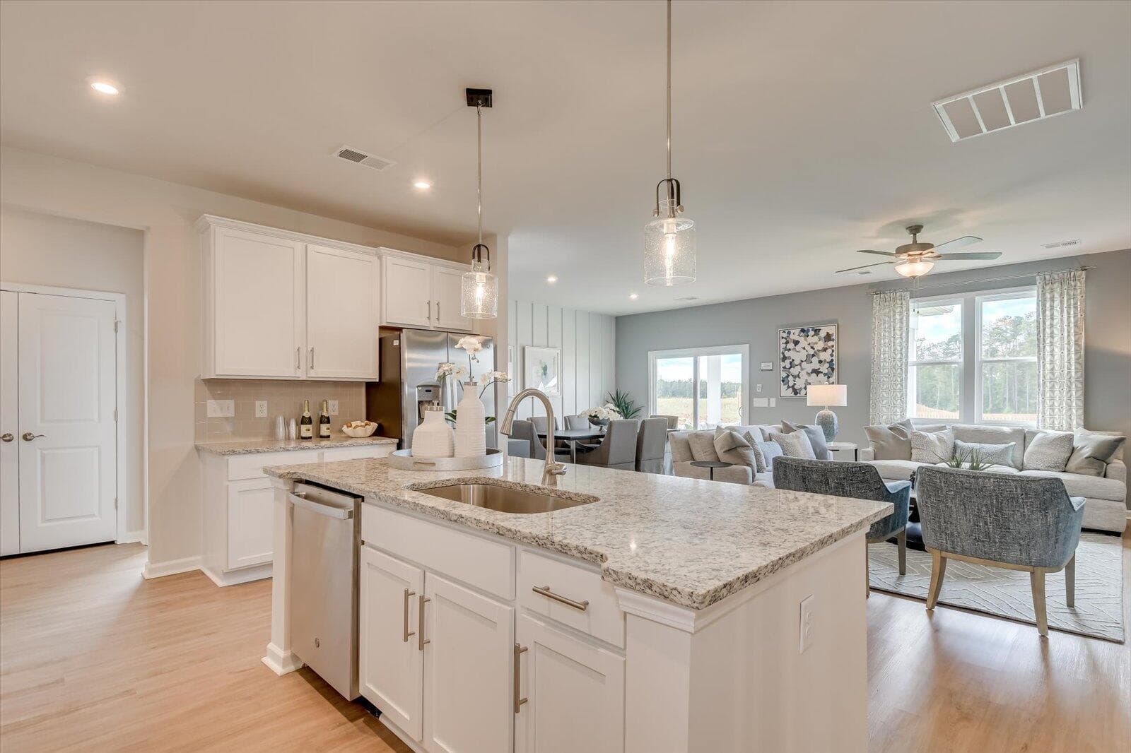 Single Family Residence at 4523 Hartshorn Circle, Aiken, SC 29801, photo 6 of 73