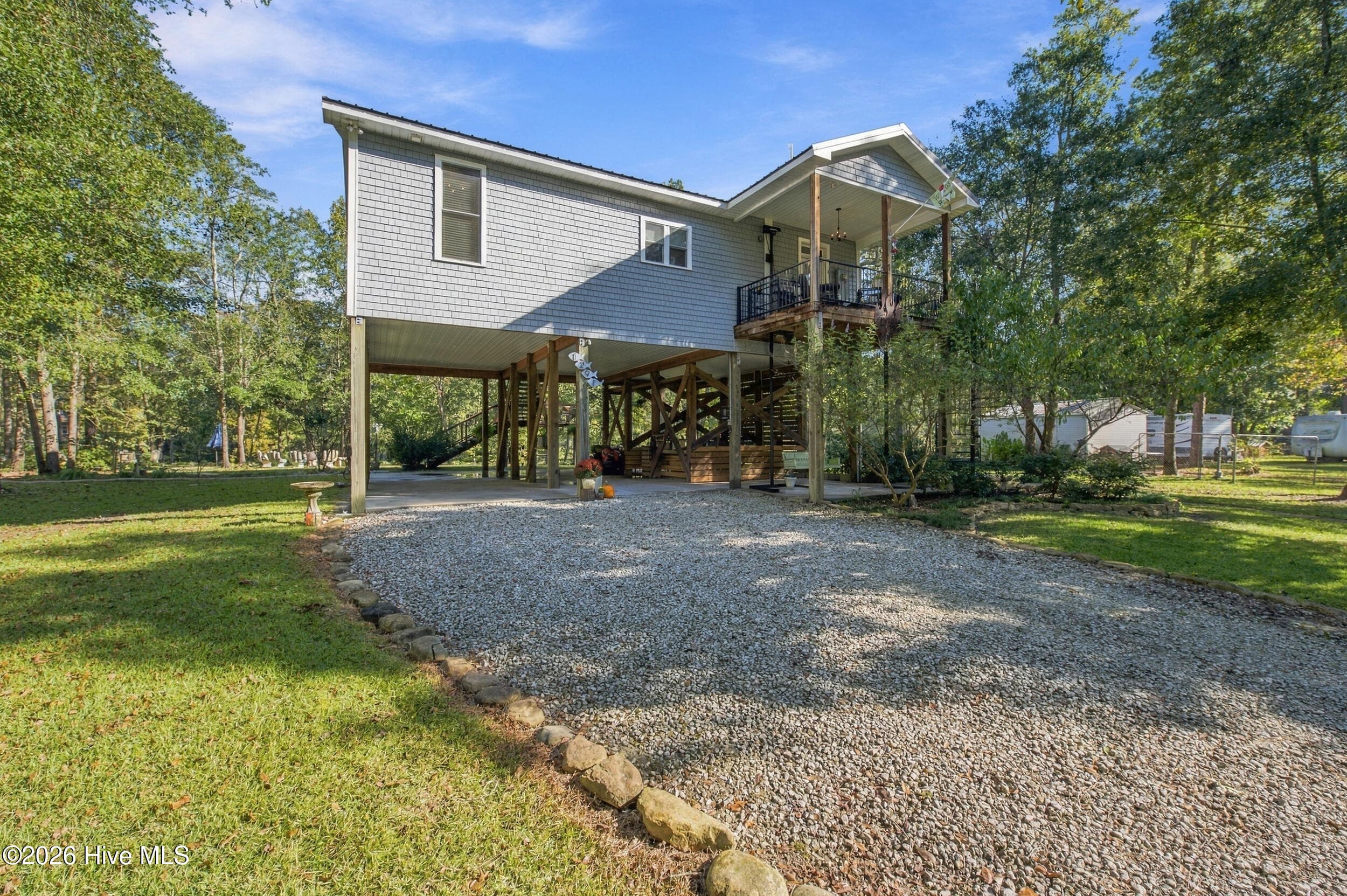 Single Family Residence at 1291 River Bend Drive, Burgaw, NC 28425, Burgaw, photo 3 of 57