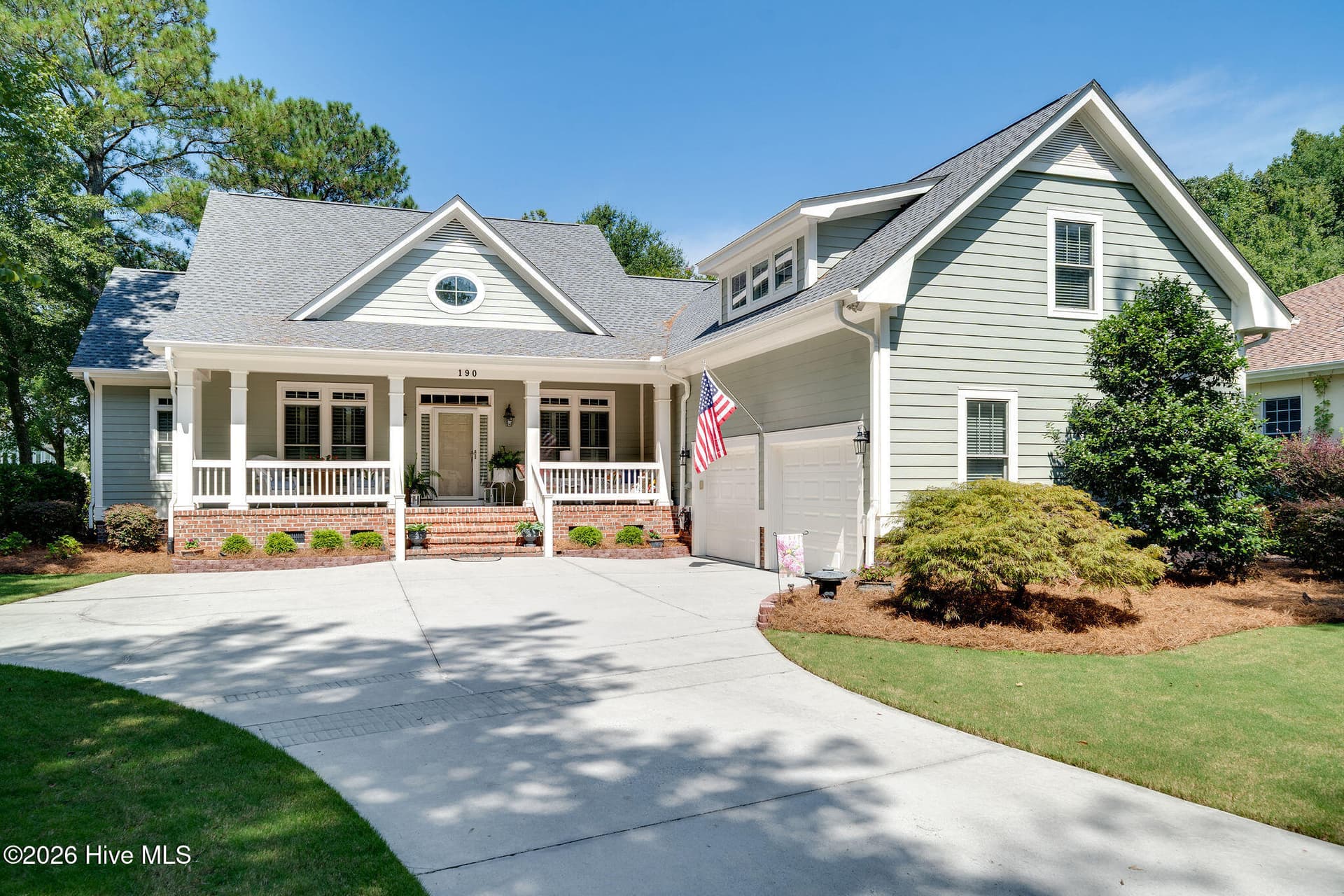 Single Family Residence at 190 W Winding Way, Wallace, NC 28466, photo 2 of 74