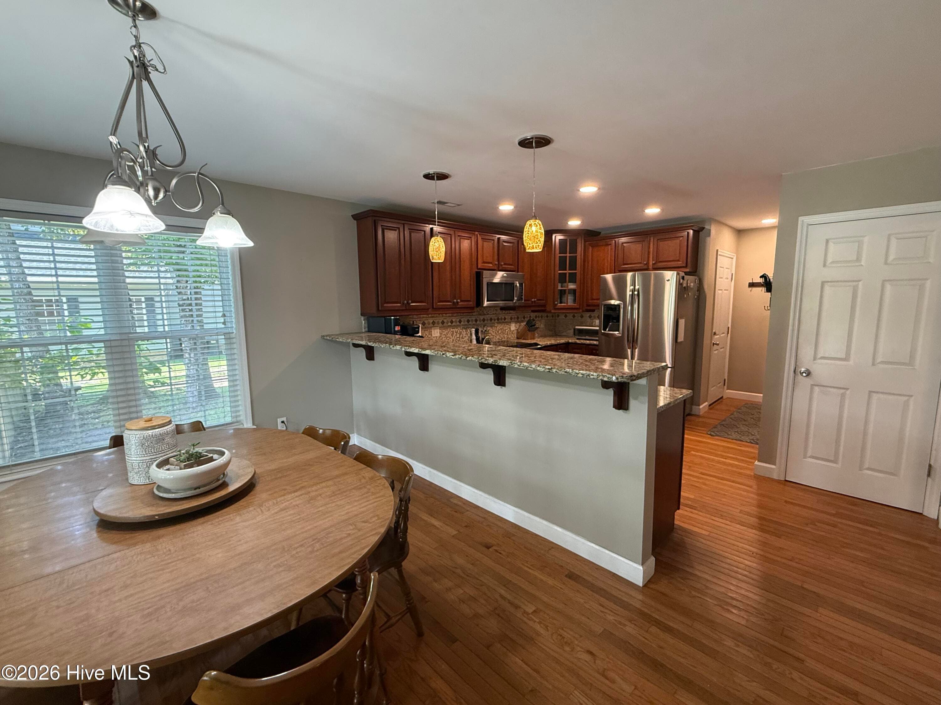 Single Family Residence at 303 Oakmont Drive, Hampstead, NC 28443, photo 15 of 41