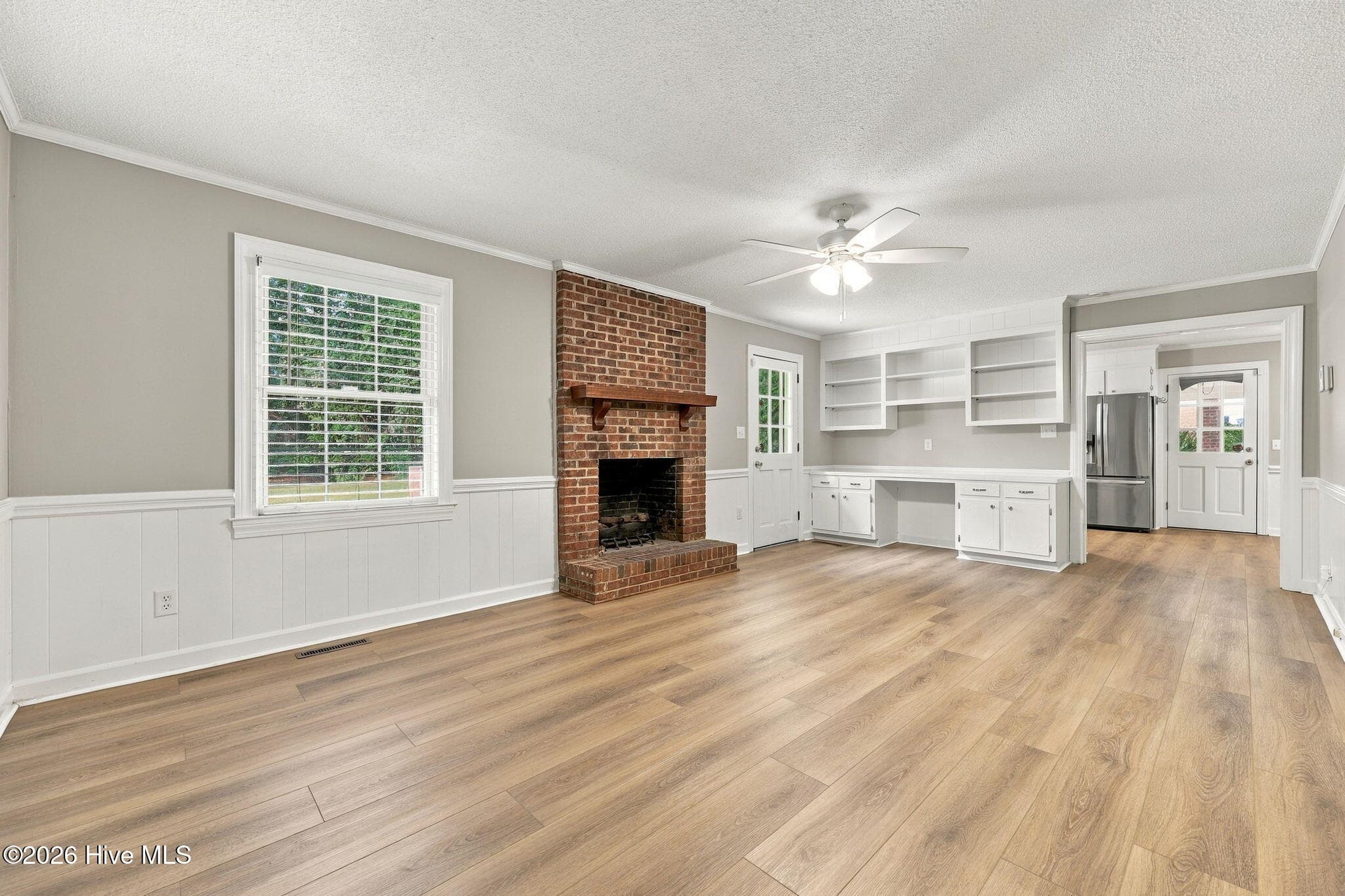 Family room - 109 Hardee Street, Greenville, NC 27858