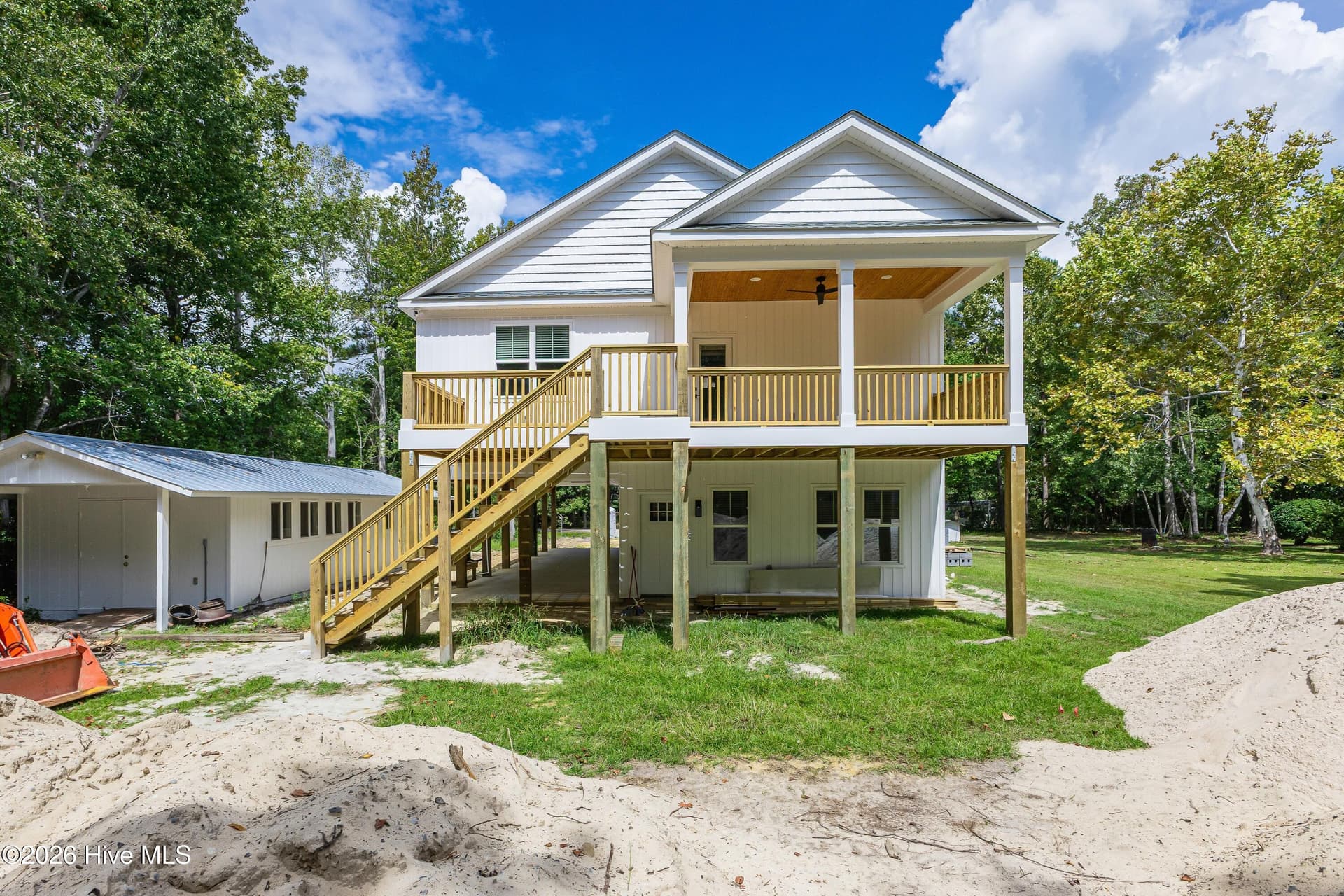 Single Family Residence at 203 Sand Dollar Lane, Hampstead, NC 28443, photo 60 of 65