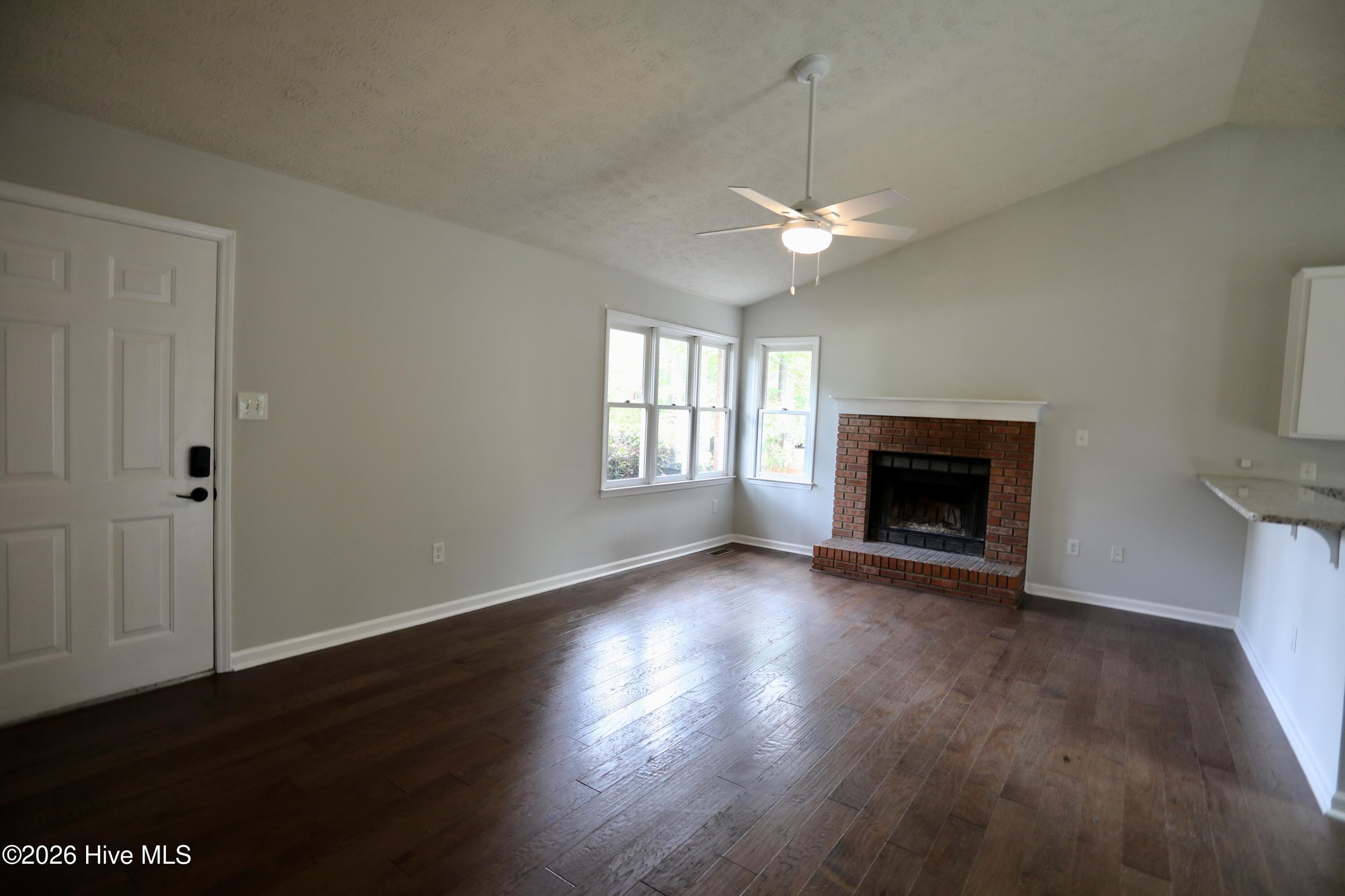 Single Family Residence at 100 Sawmill Road E, Pinehurst, NC 28374, photo 9 of 25