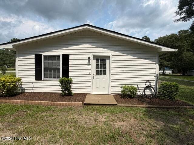 Single Family Residence at 2216 Ridge Road, New Bern, NC 28560, photo 11 of 41