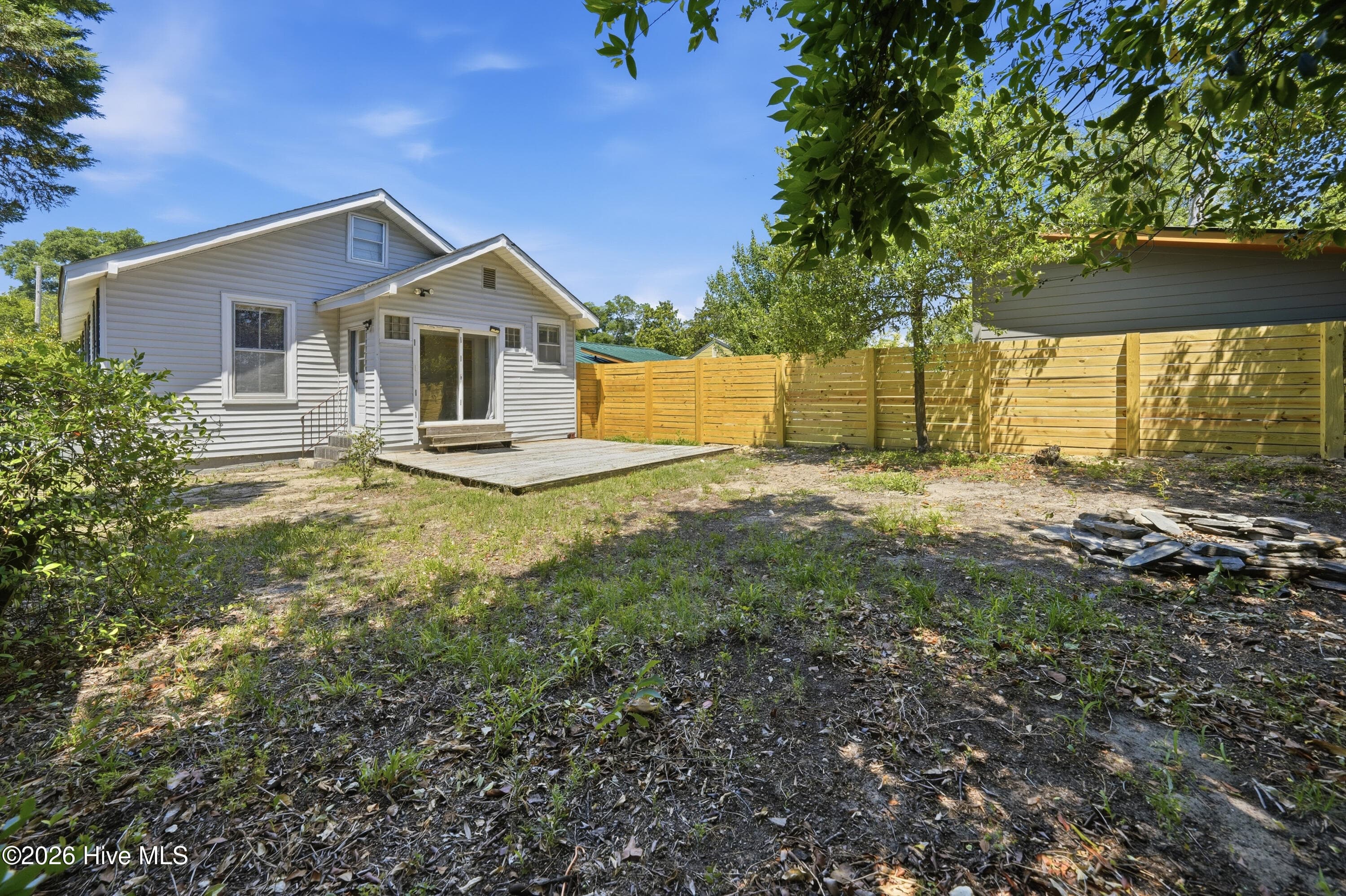 Single Family Residence at 2055 Washington Street, Wilmington, NC 28401, photo 25 of 28