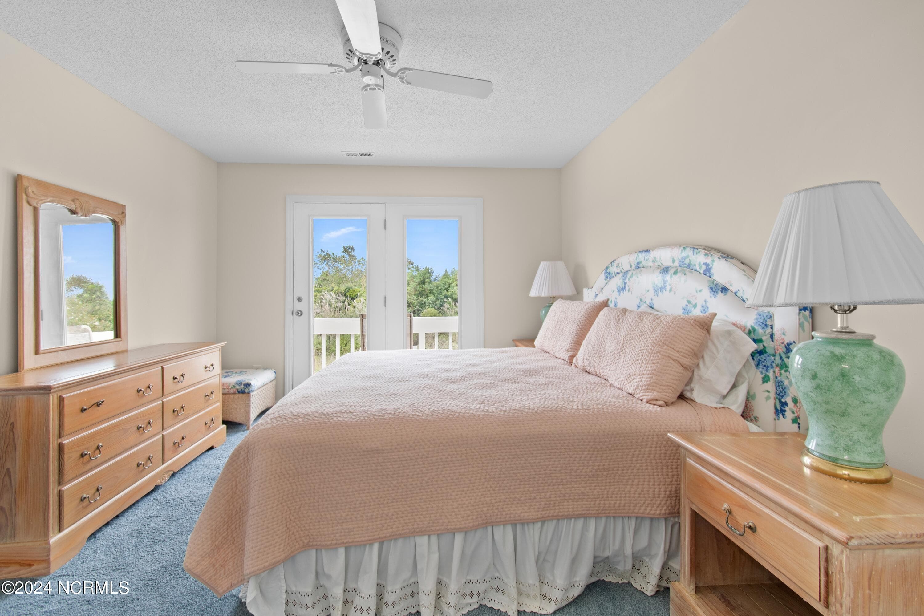 Single Family Residence at 272 Brunswick Avenue W, Holden Beach, NC 28462, photo 25 of 45