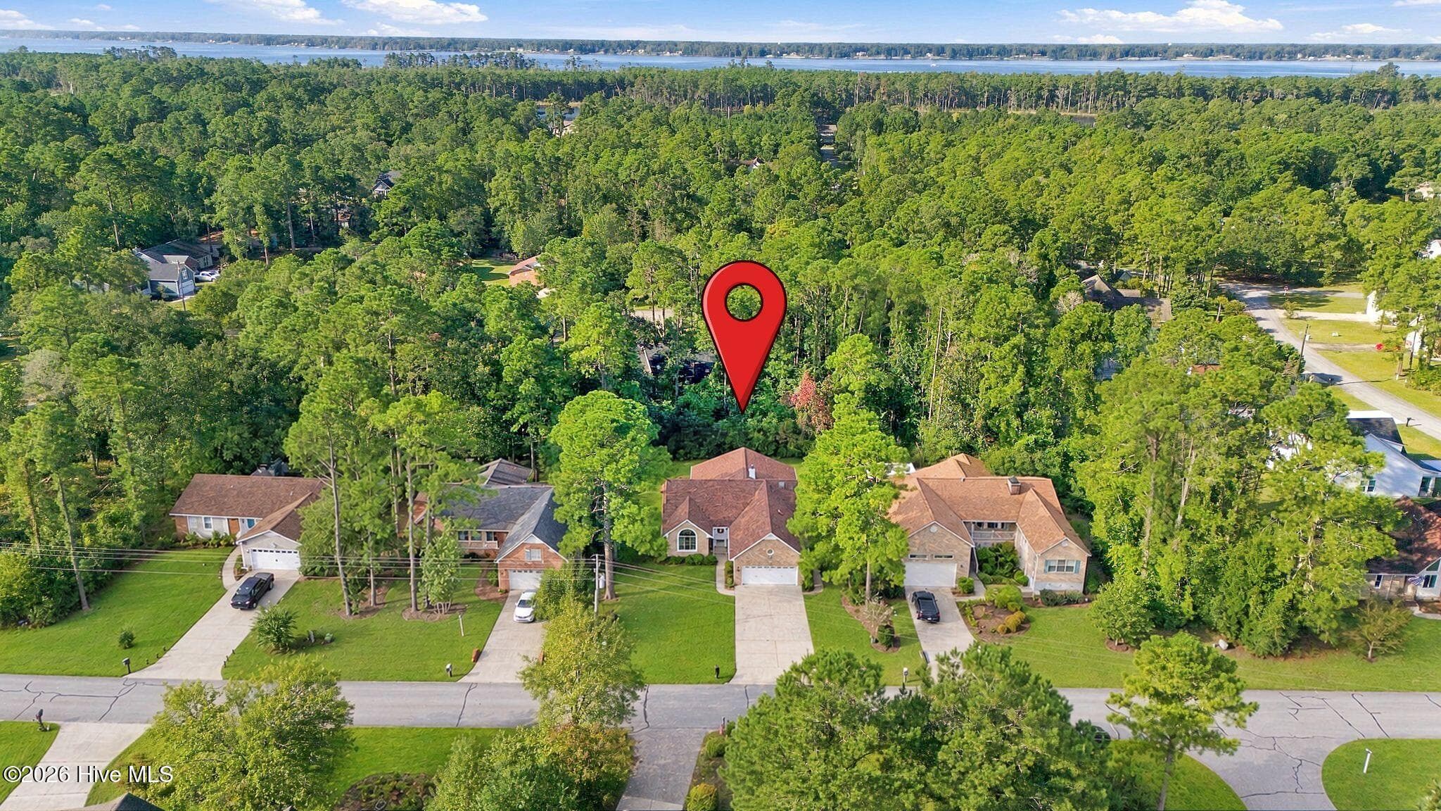 Single Family Residence at 6207 Gondolier Drive, New Bern, NC 28560, photo 28 of 49