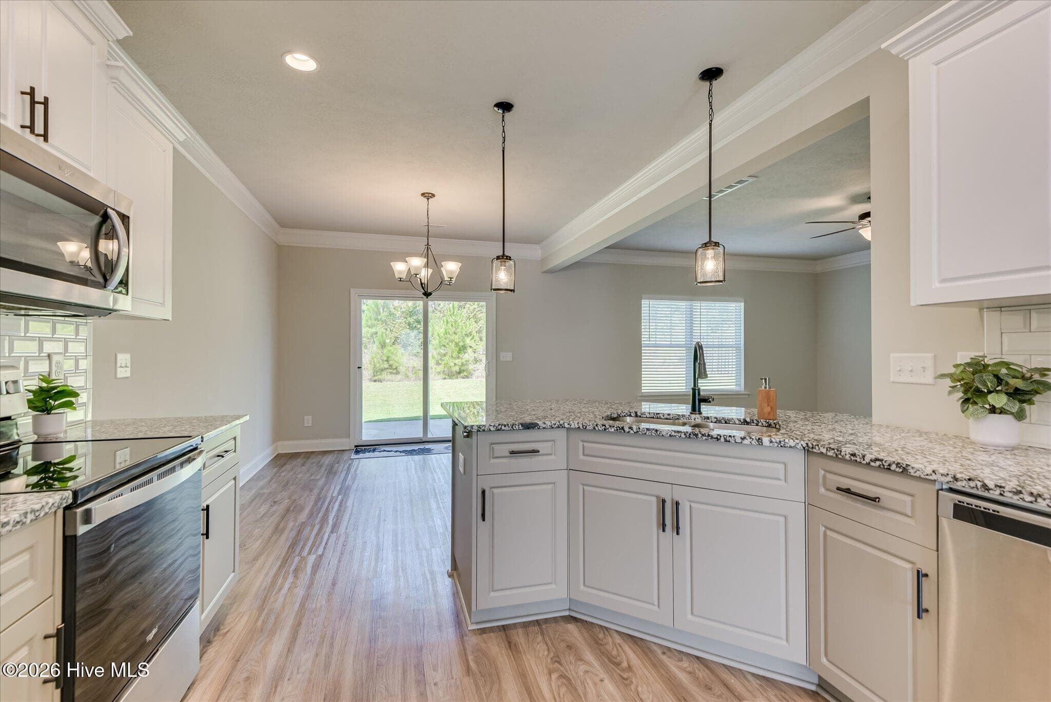 Single Family Residence at 1254 Gregory Landing Drive, North Augusta, SC 29860, photo 8 of 39