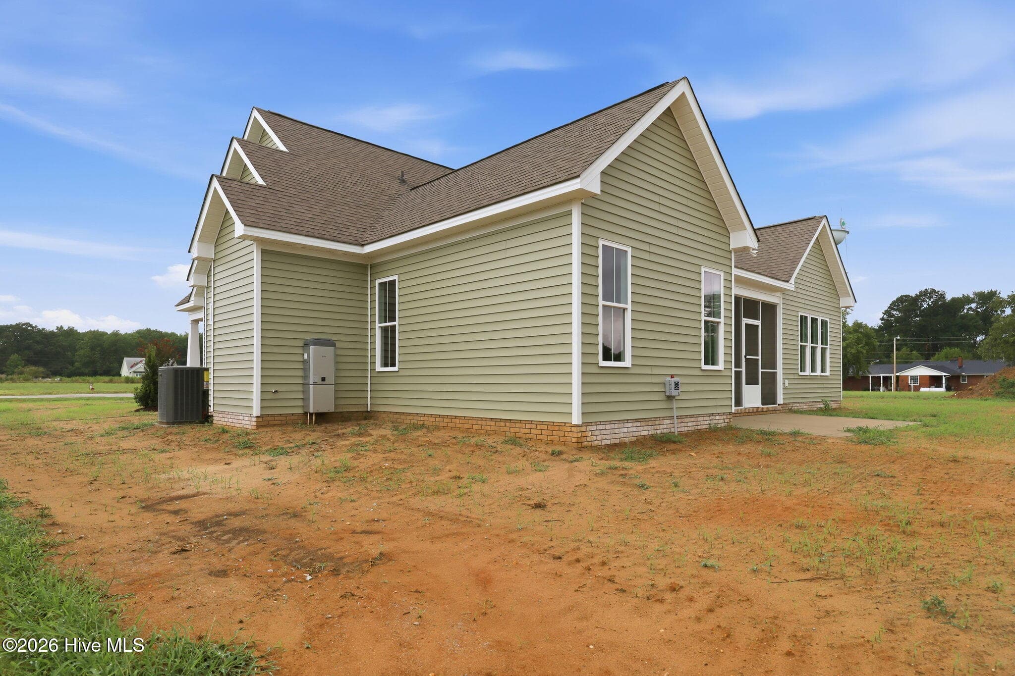 Single Family Residence at 5894 Baylors Way, Kenly, NC 27542, photo 2 of 3
