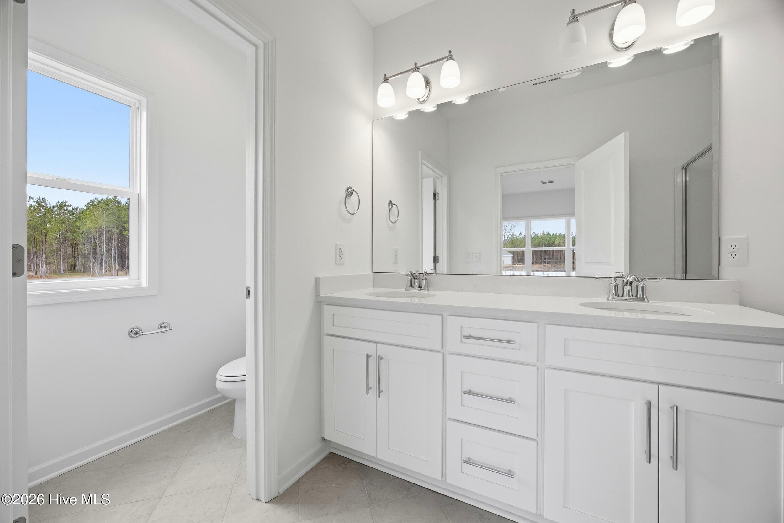 Single Family Residence at 110 Eddie Drive, Burgaw, NC 28425, photo 12 of 15