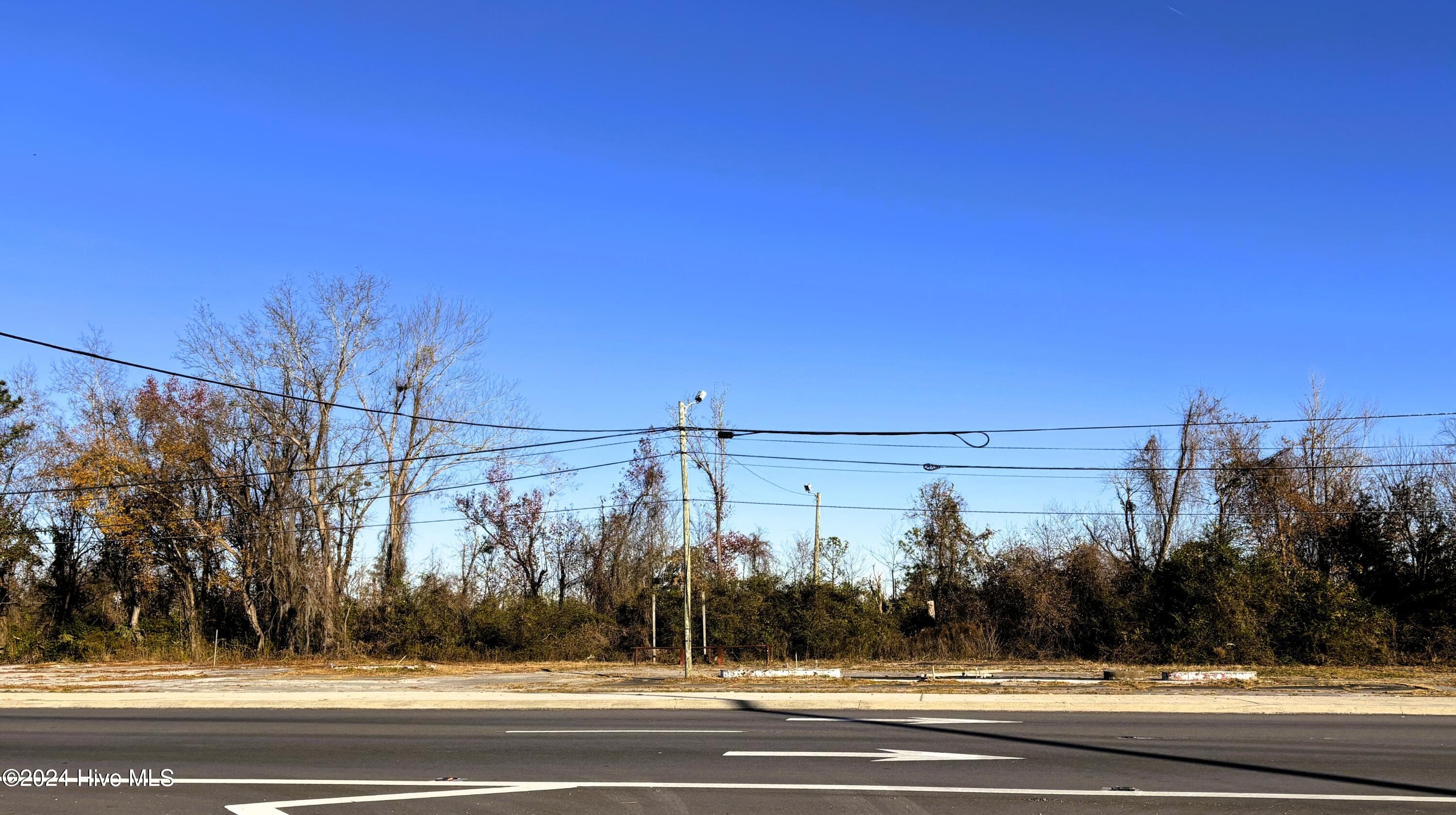 220 S Marine Boulevard, Jacksonville, NC 28540