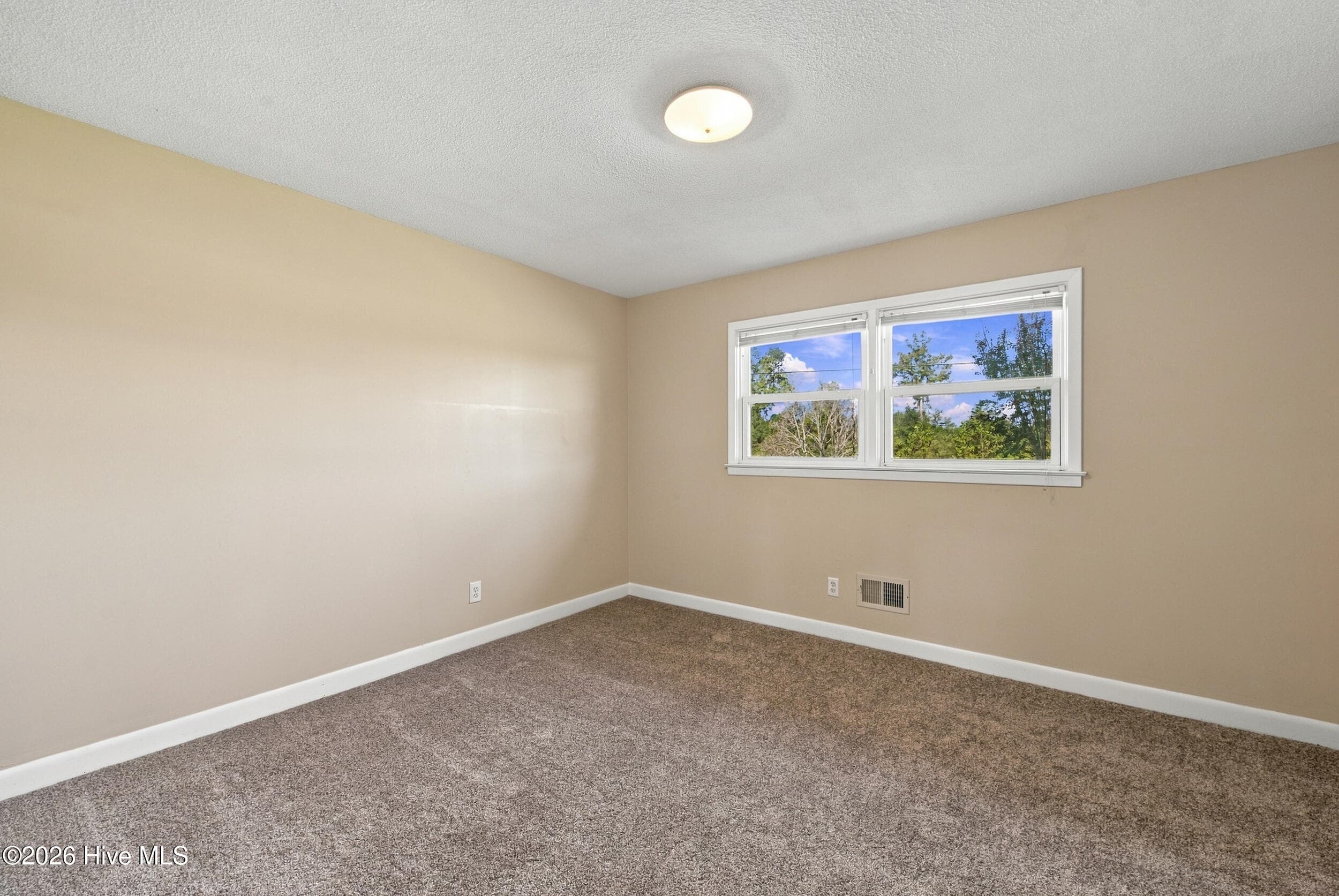 Single Family Residence at 1650 N Kerr Avenue, Wilmington, NC 28405, Wilmington, photo 24 of 38