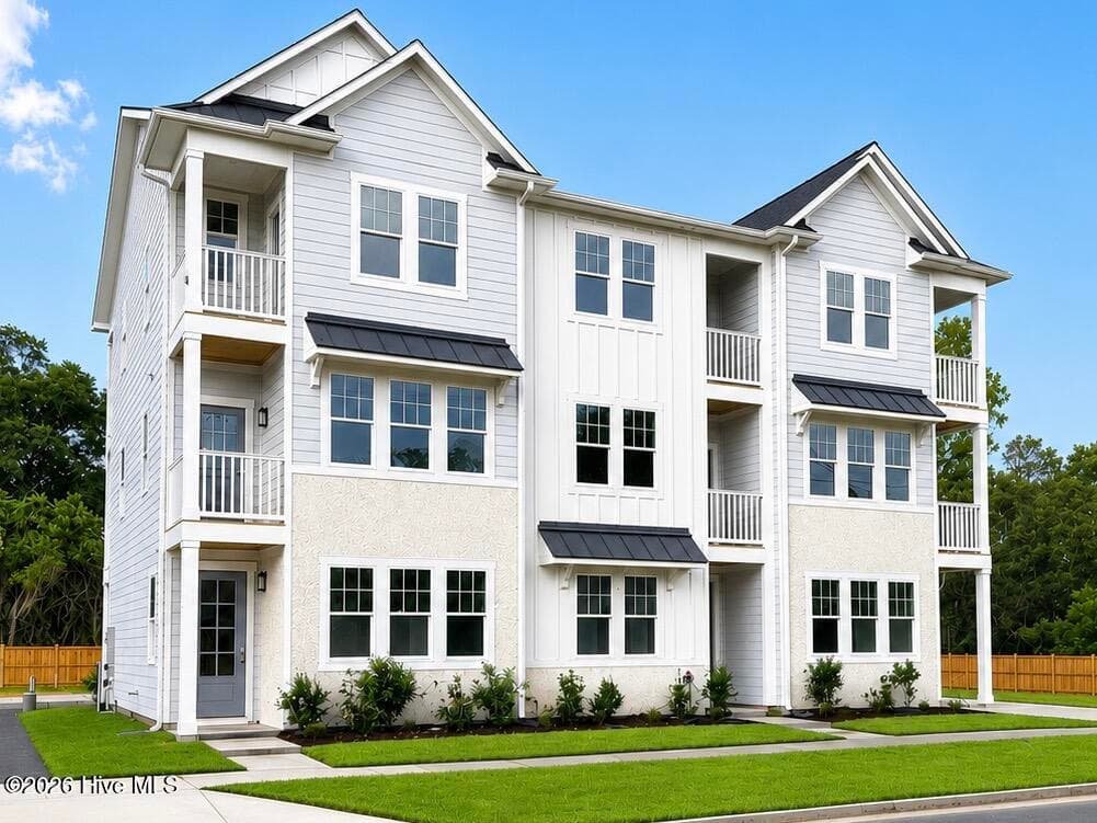 Townhouse at 510 Mcrae Street 101, Wilmington, NC 28401, photo 2 of 91