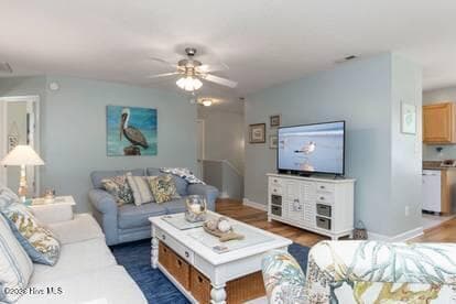 Single Family Residence at 303 Osprey Ridge Court, Emerald Isle, NC 28594, photo 6 of 23