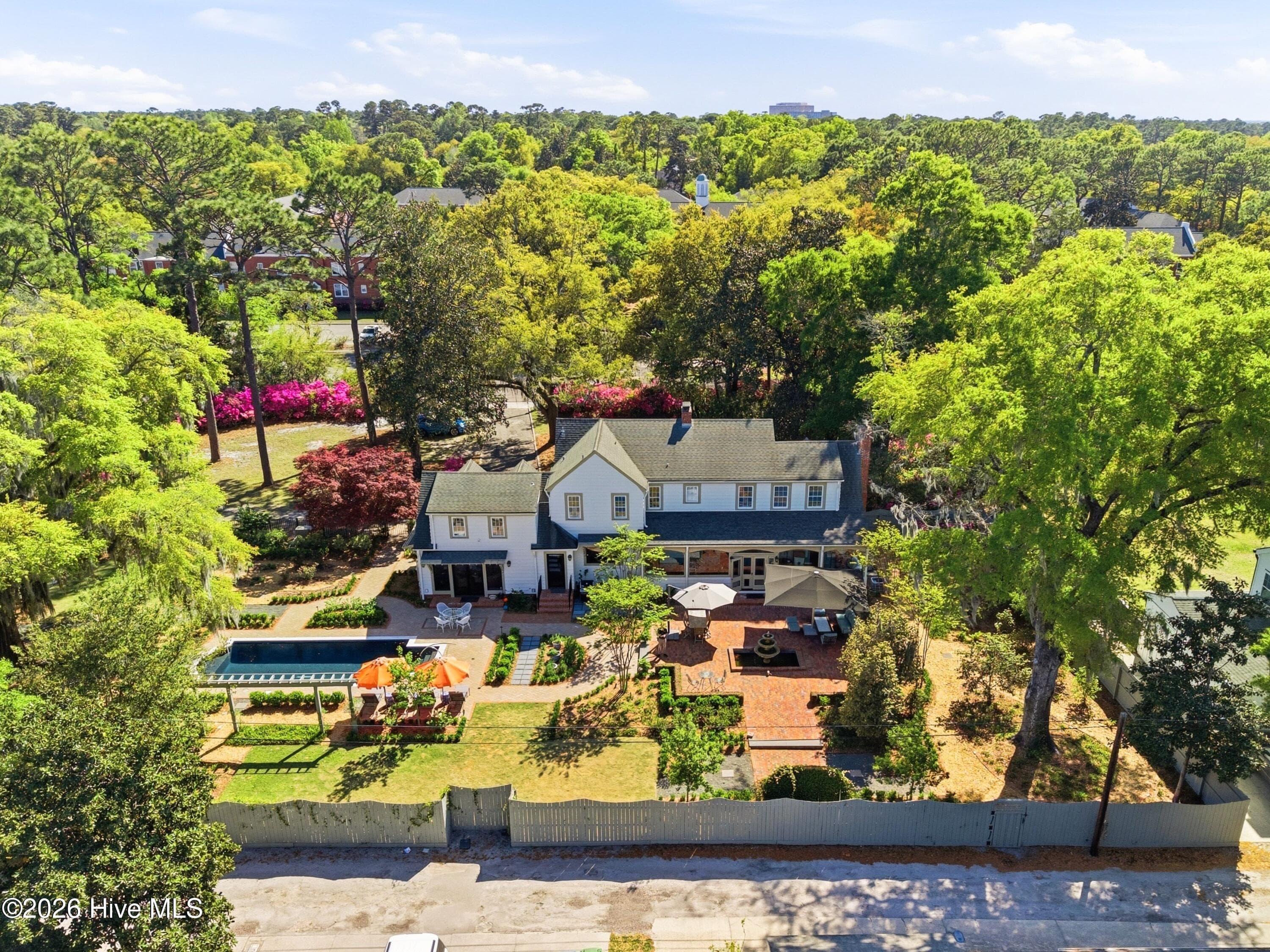 Single Family Residence at 2901 Oleander Drive, Wilmington, NC 28403, Wilmington, photo 22 of 85