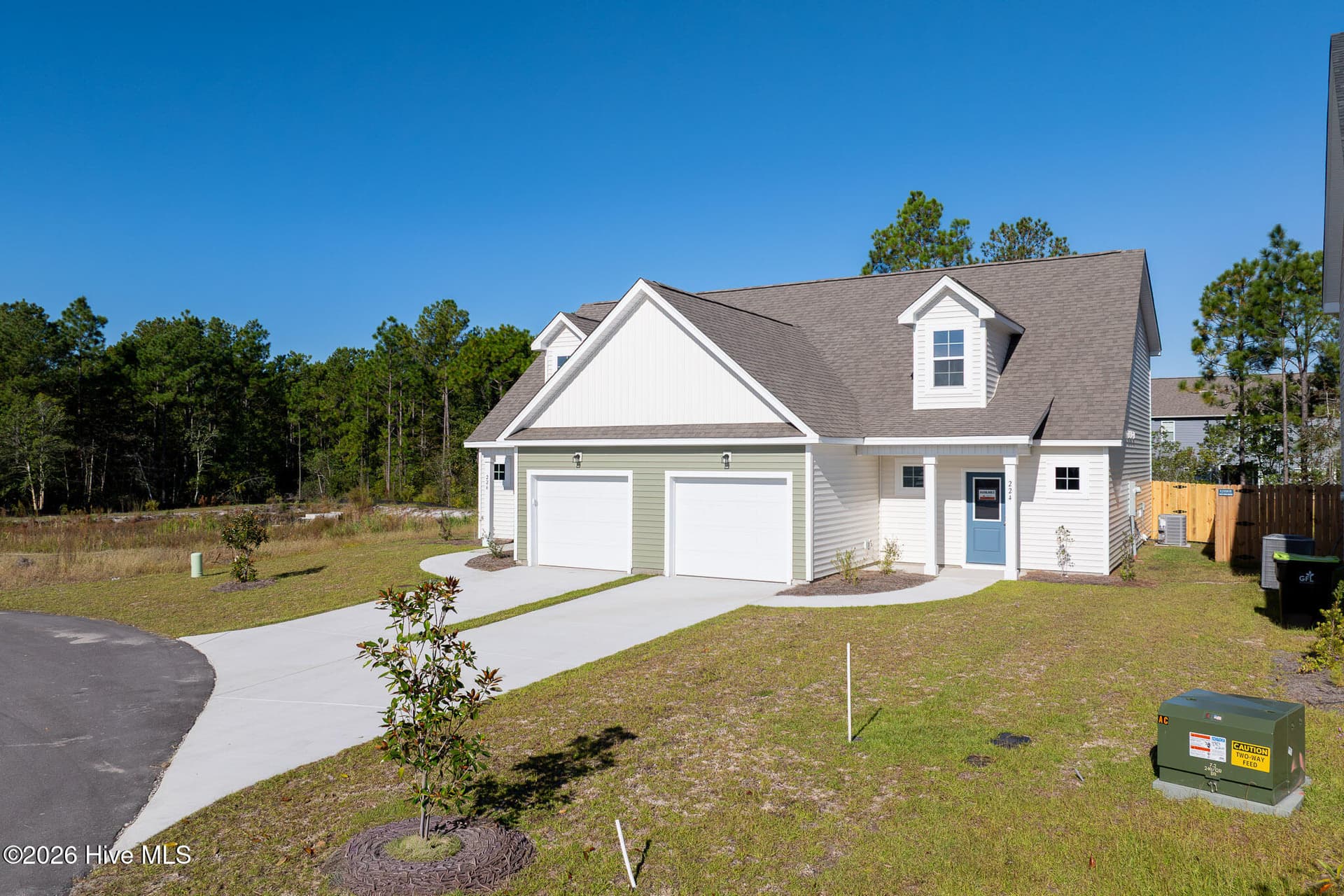 Townhouse at 224 Sandpiper Place, Holly Ridge, NC 28445, photo 2 of 28
