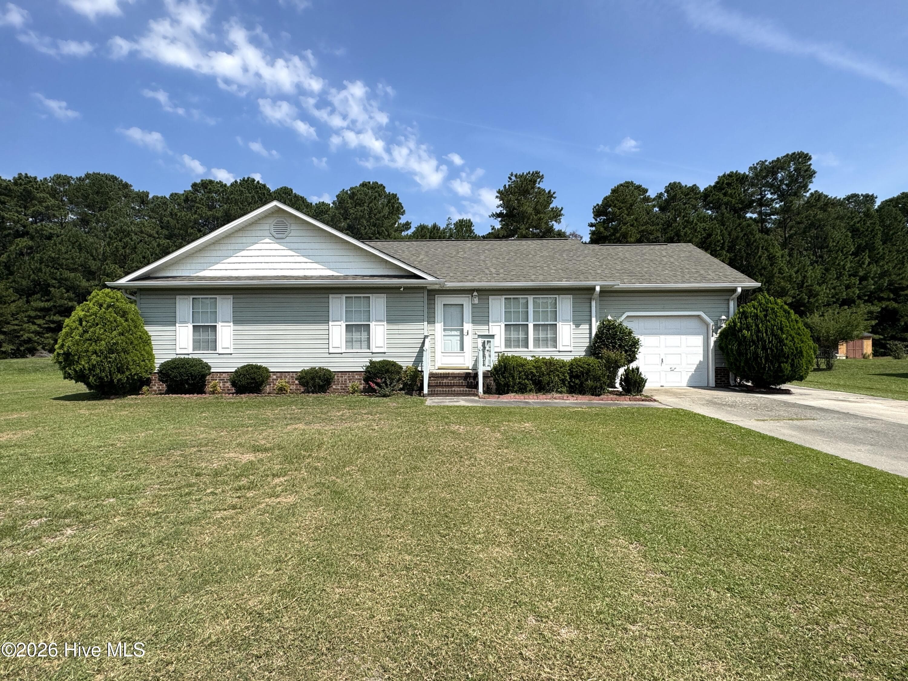 2638 Pinewood Home Drive, Pink Hill, NC 28572