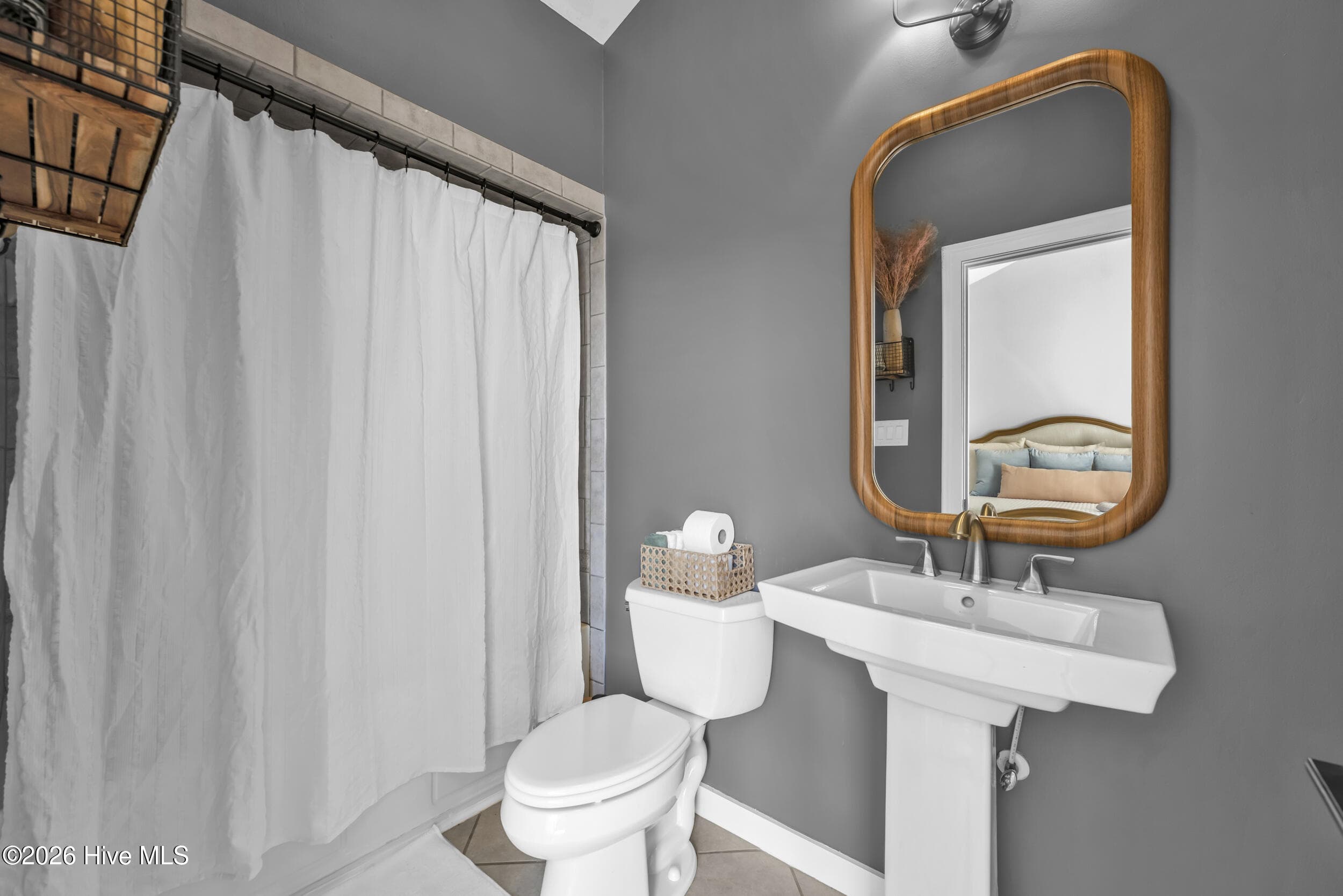 Bath at Second bedroom - 401 S Lake Drive, Thomson, GA 30824