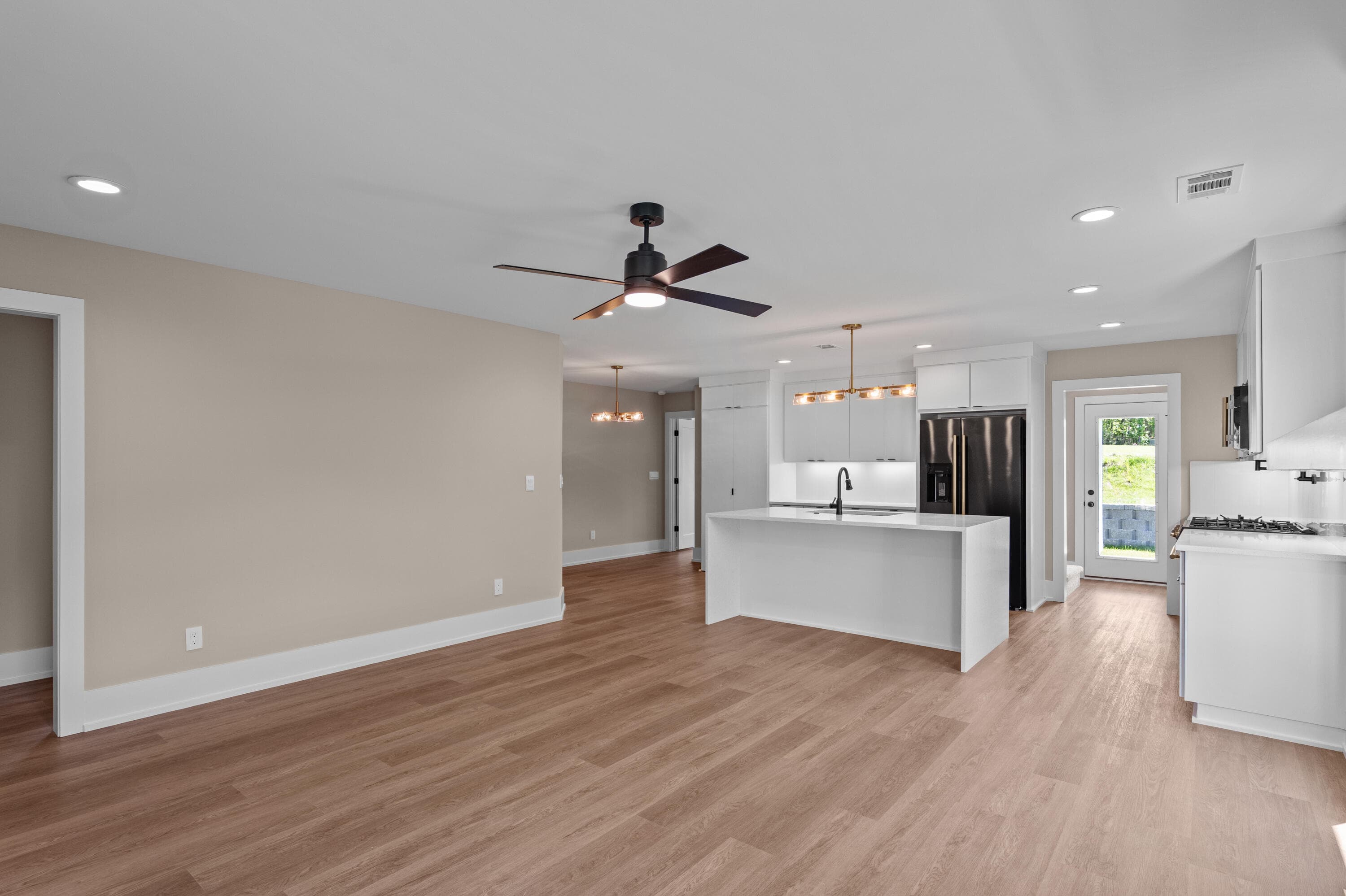Single Family Residence at 727 Ronaldsay Road, Grovetown, GA 30813, photo 9 of 56