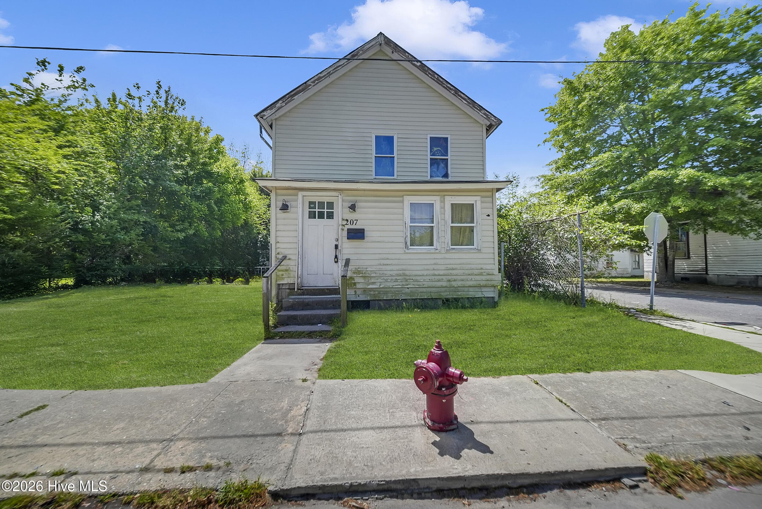 207 Bell Street, Elizabeth City, NC 27909