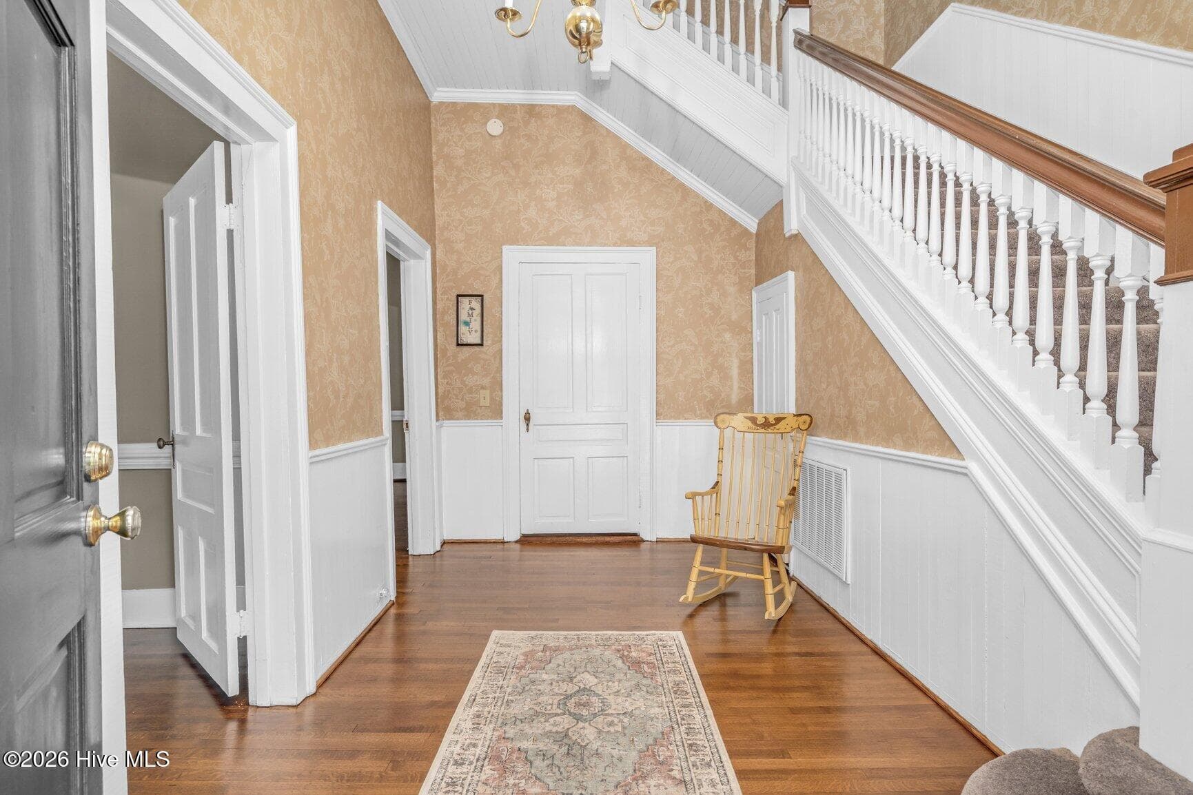 Foyer - 405 E Center Street, Nashville, NC 27856