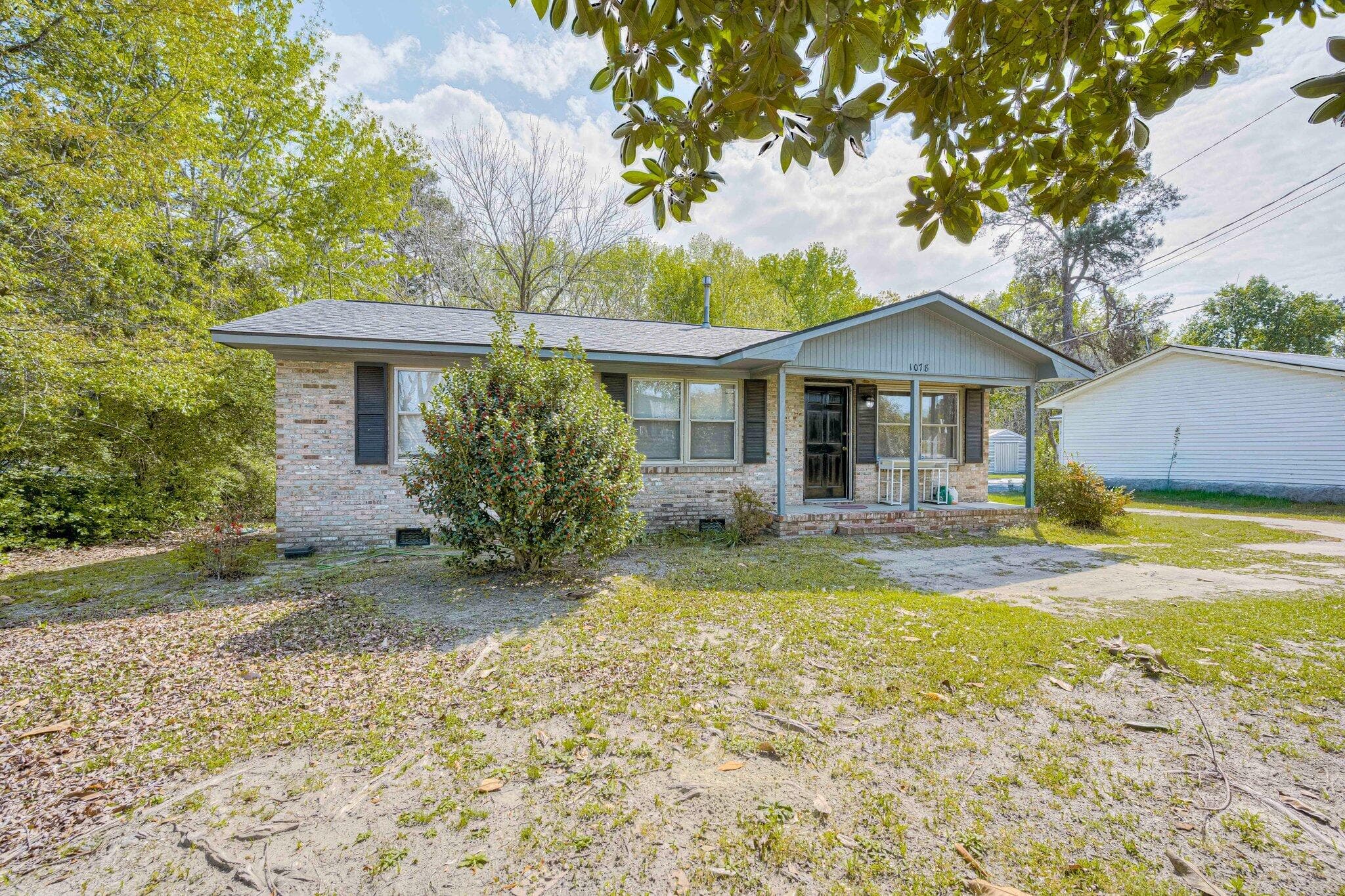 Single Family Residence at 1078 Old Washington Road, Thomson, GA 30824, photo 2 of 29
