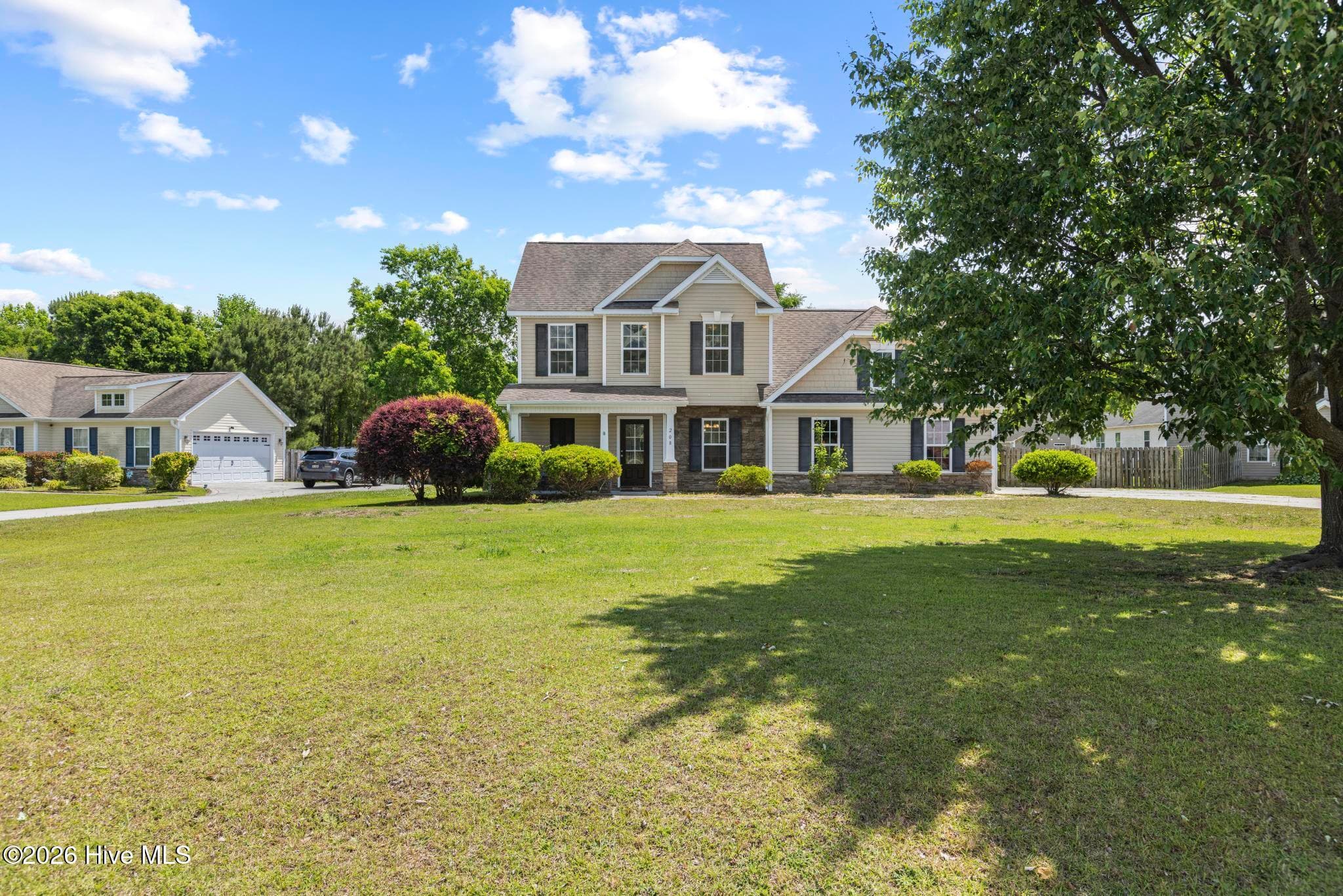 Single Family Residence at 208 Gelynda Court, Holly Ridge, NC 28445, photo 3 of 53