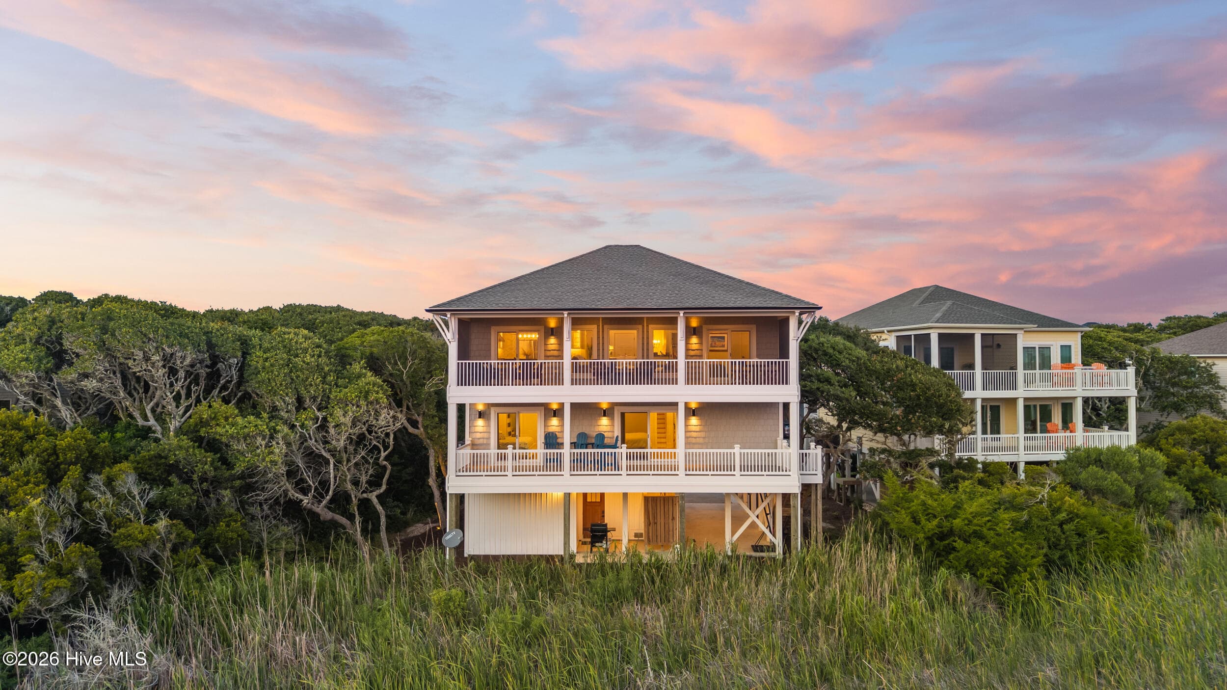 Single Family Residence at 221 Porto Vista Drive, North Topsail Beach, NC 28460, photo 5 of 84