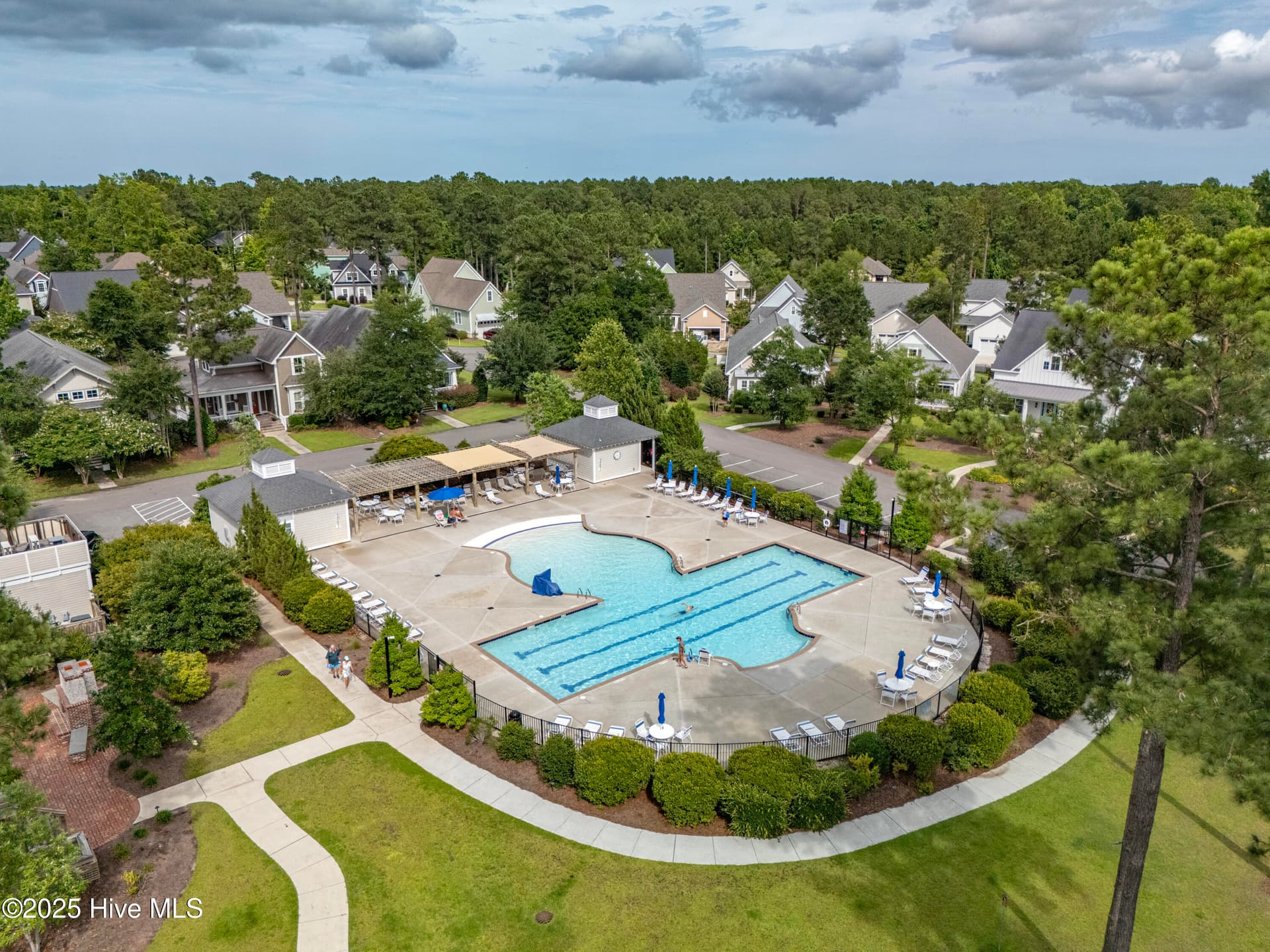 Community pool - 3623 White Cliffs Drive, Castle Hayne, NC 28429
