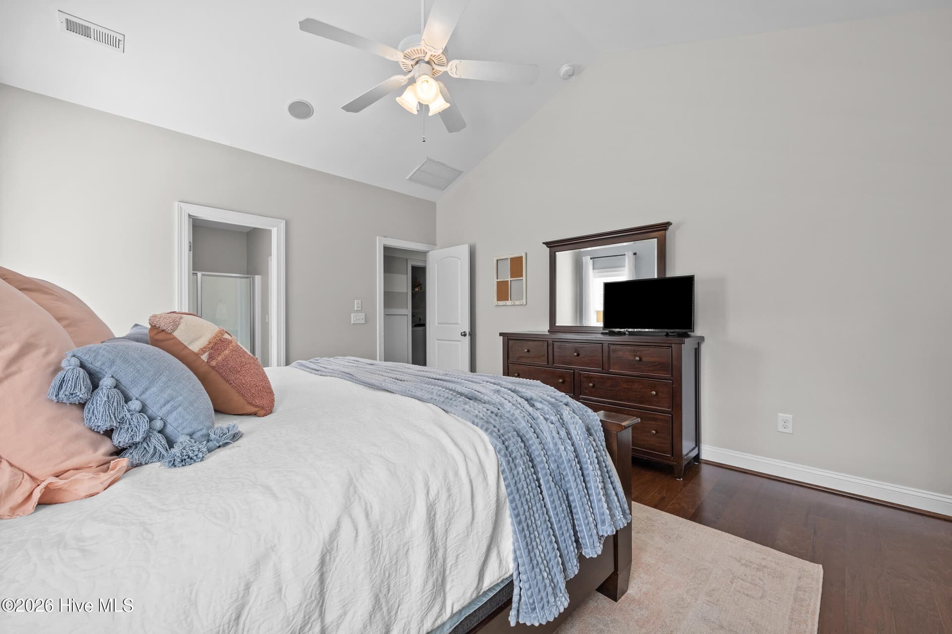 Single Family Residence at 7061 Forest Bend Lane, Wilmington, NC 28411, photo 25 of 67