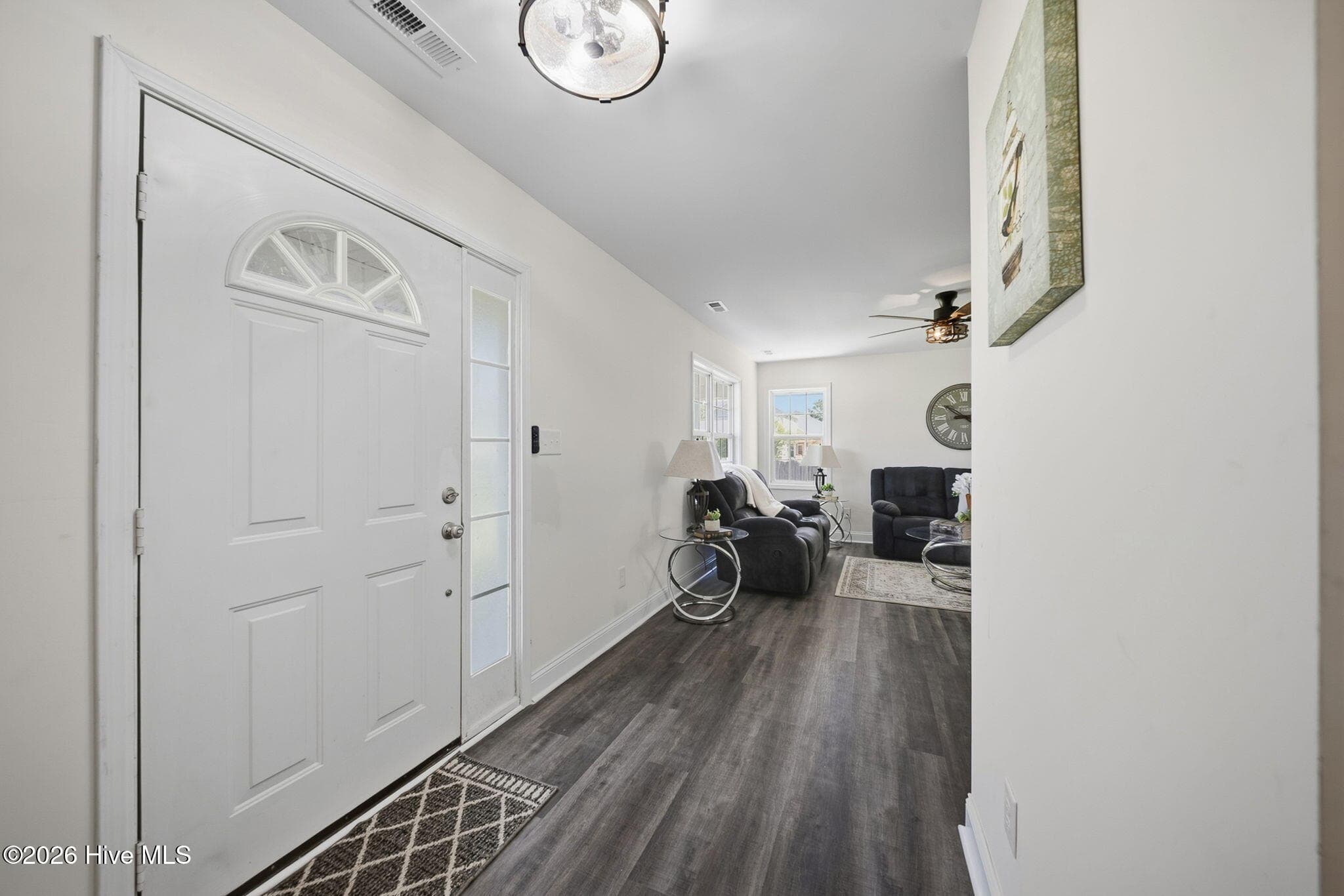 Single Family Residence at 112 Orkney Drive, Jacksonville, NC 28540, photo 9 of 42