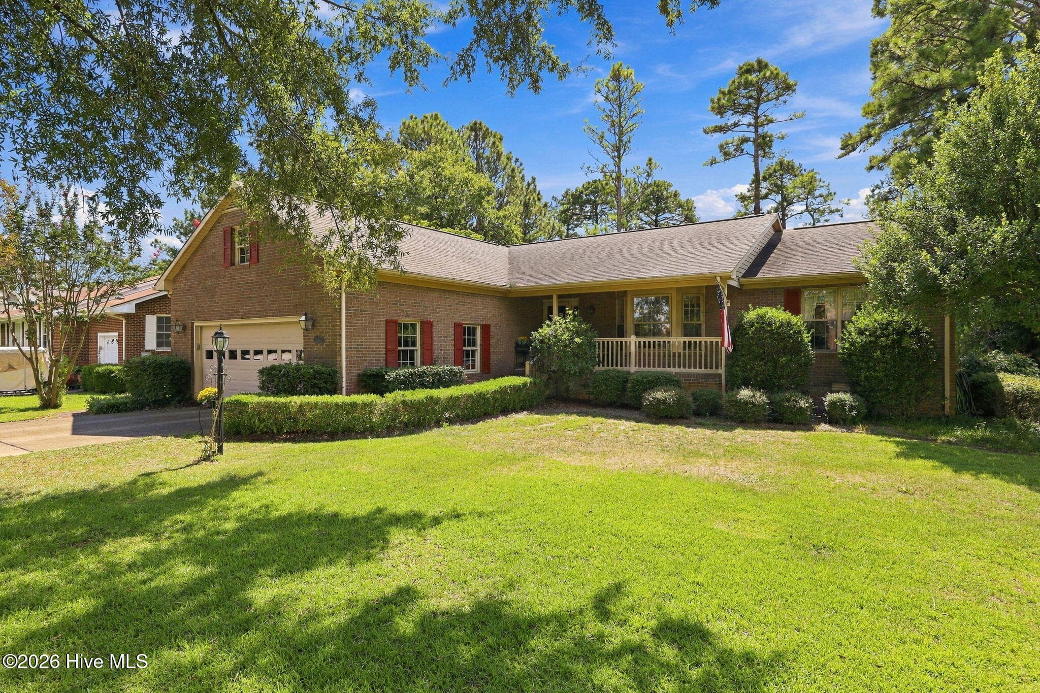 Single Family Residence at 5914 Santo Domingo Court, New Bern, NC 28560, photo 4 of 81