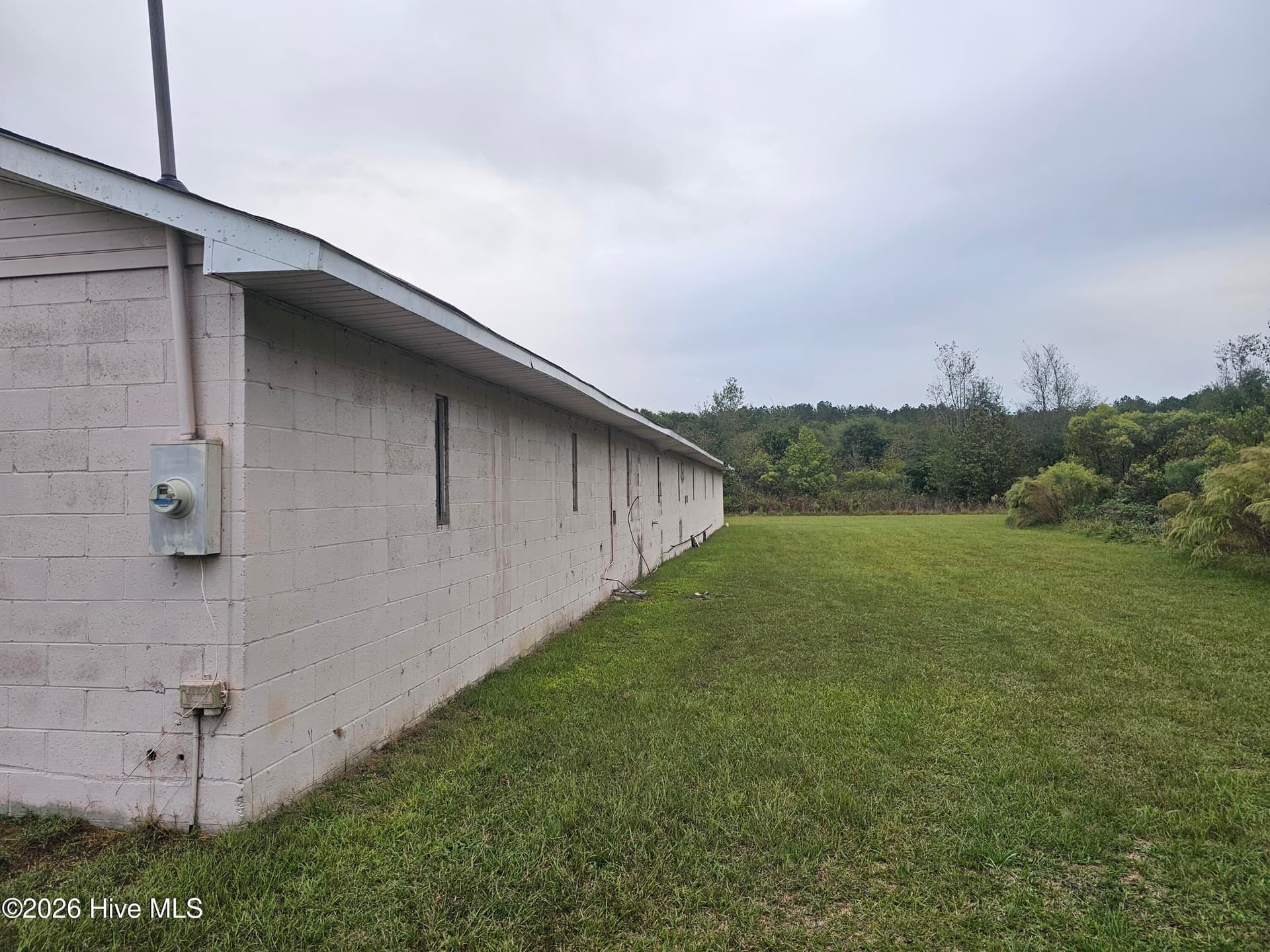 right side - 25 NE Holmes Pond Road, Johnston, SC 29832